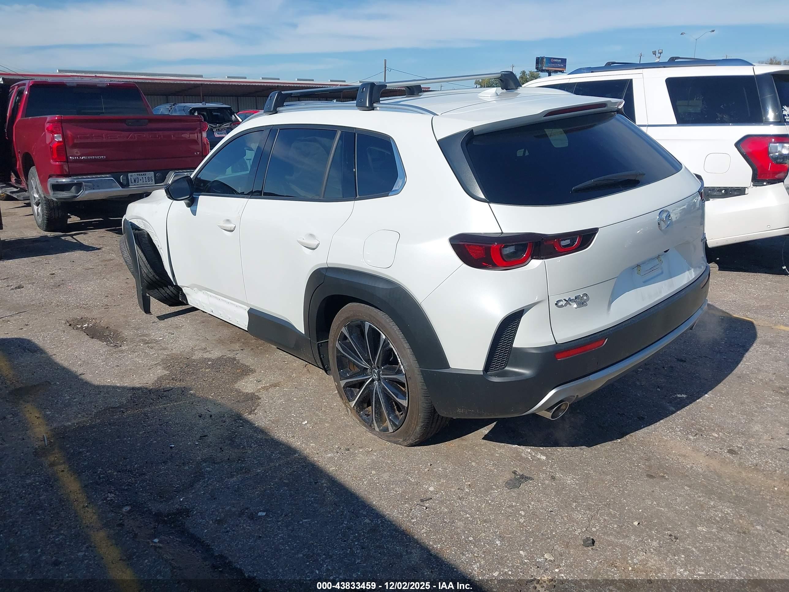 MAZDA CX-50 image 3