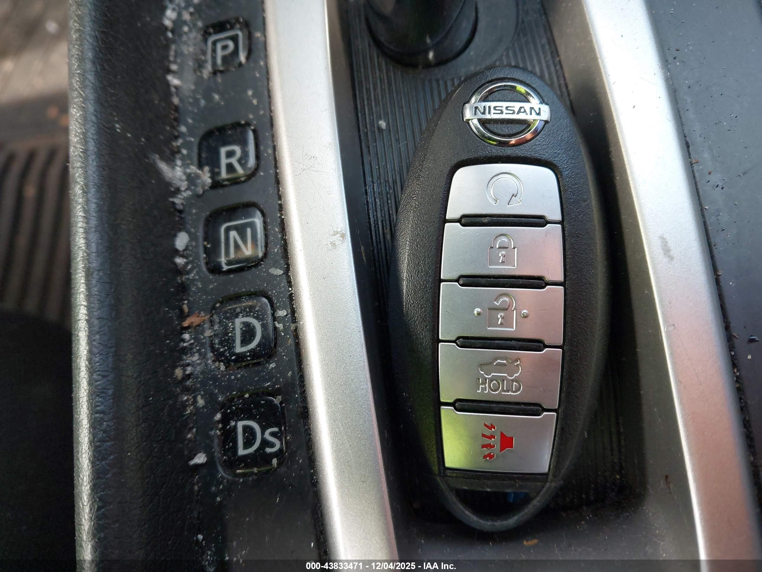 NISSAN ALTIMA image 11