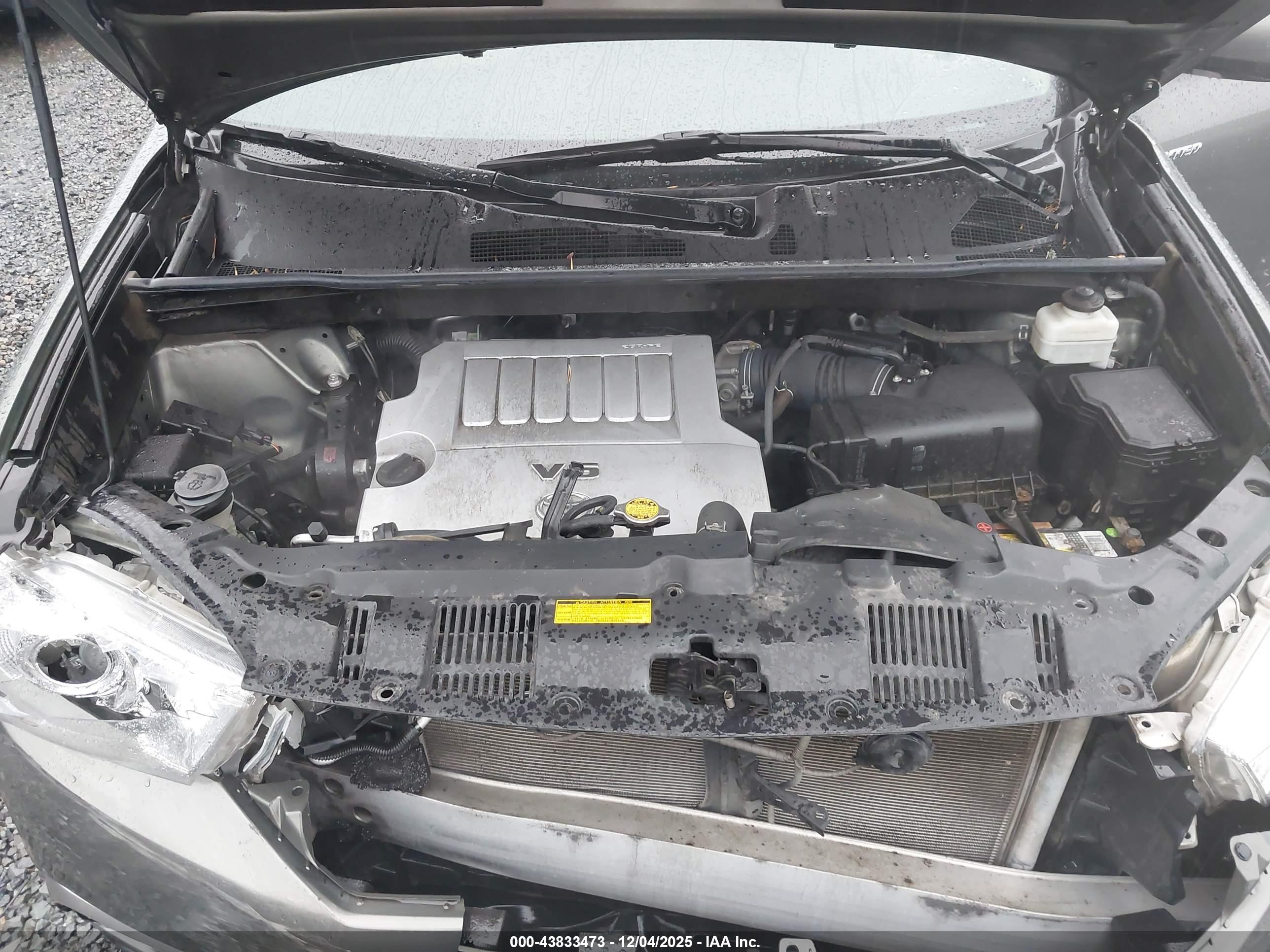 TOYOTA HIGHLANDER image 10