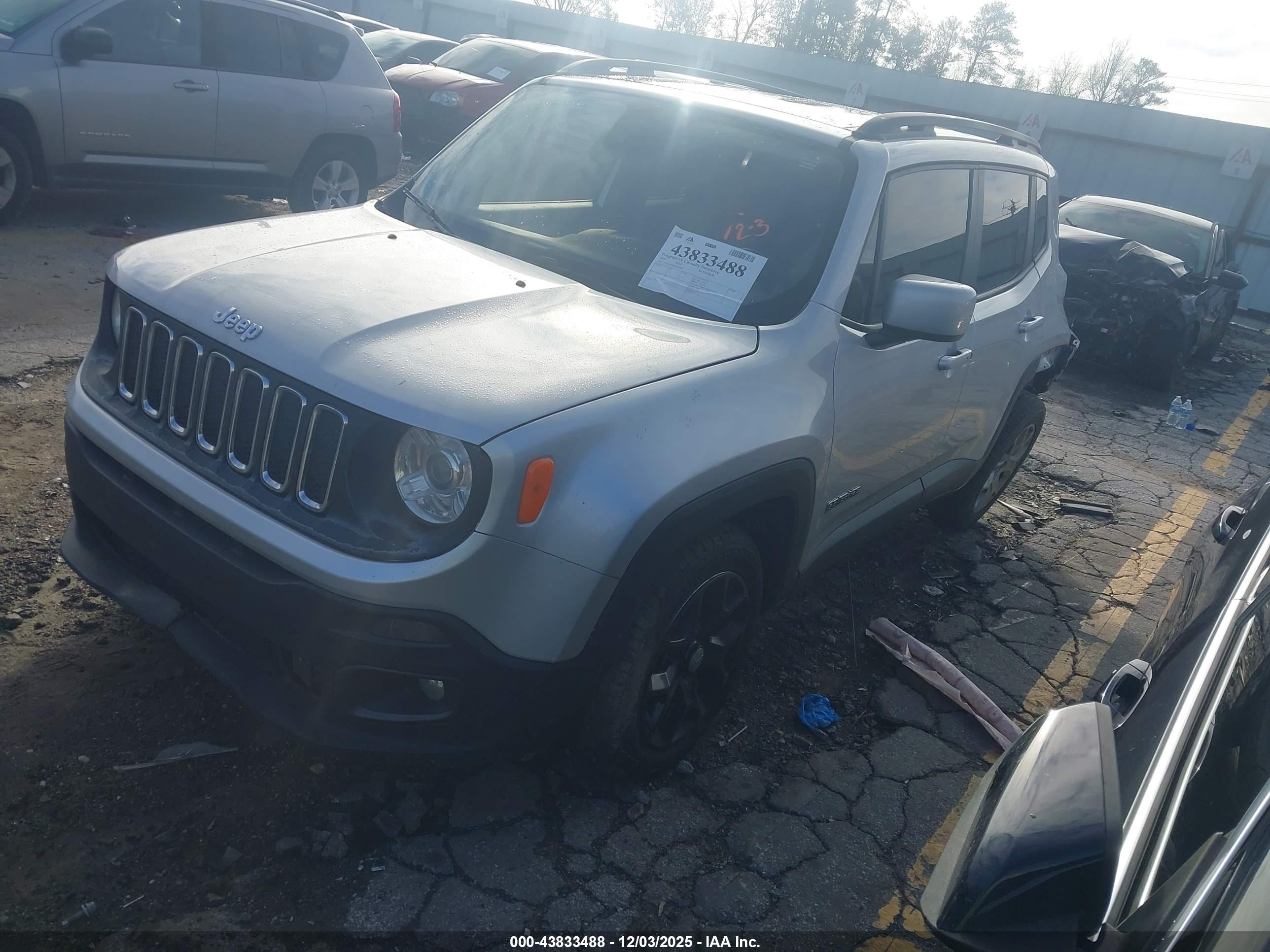 JEEP RENEGADE image 2