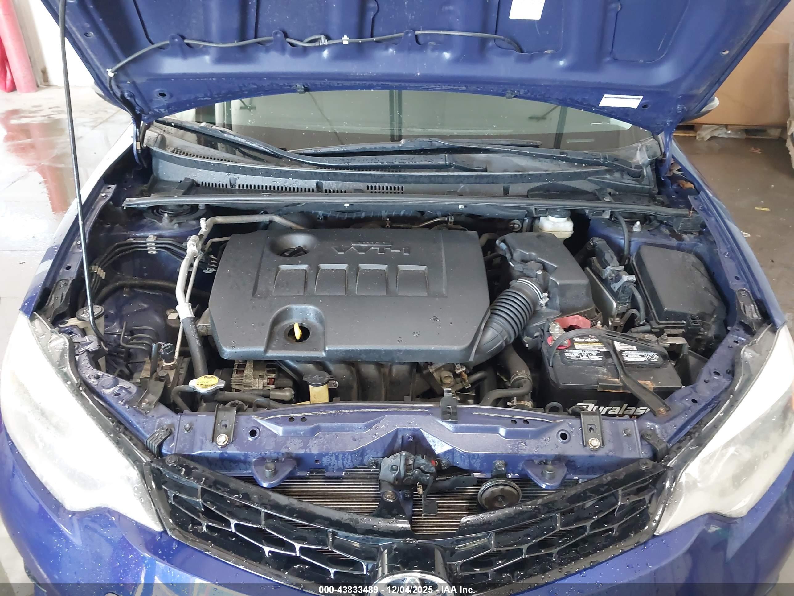 TOYOTA COROLLA image 10