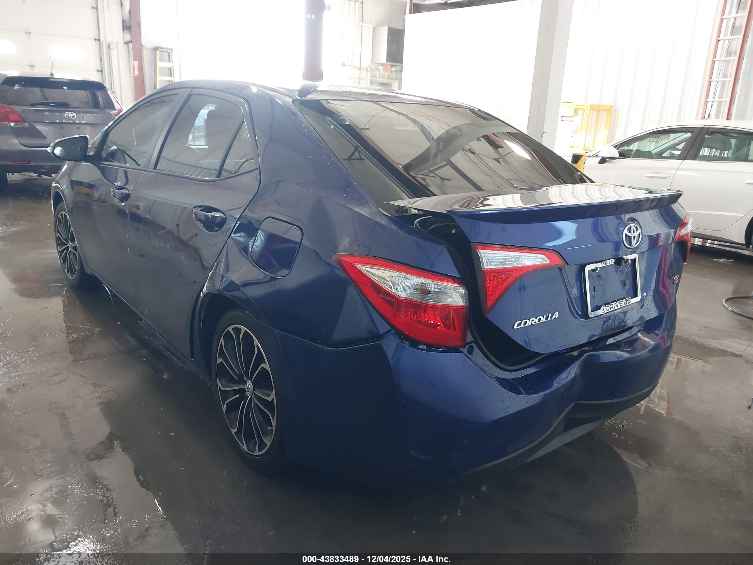 TOYOTA COROLLA image 3