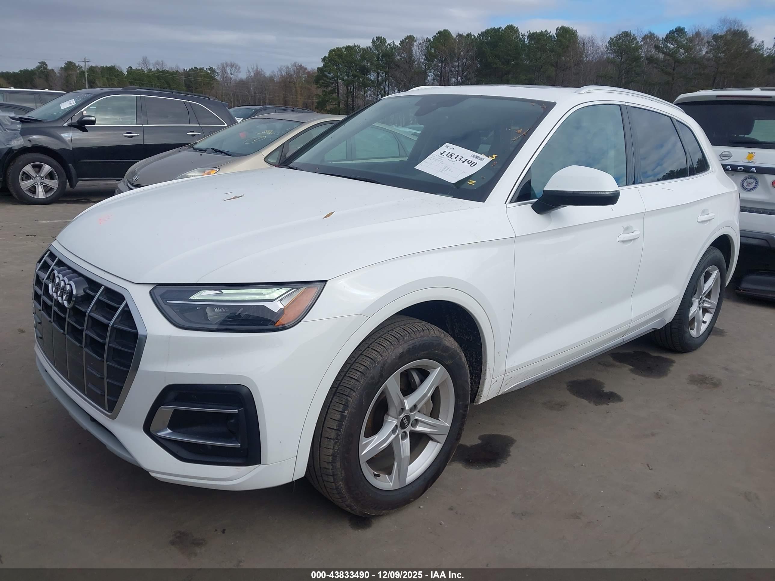 AUDI Q5 image 2