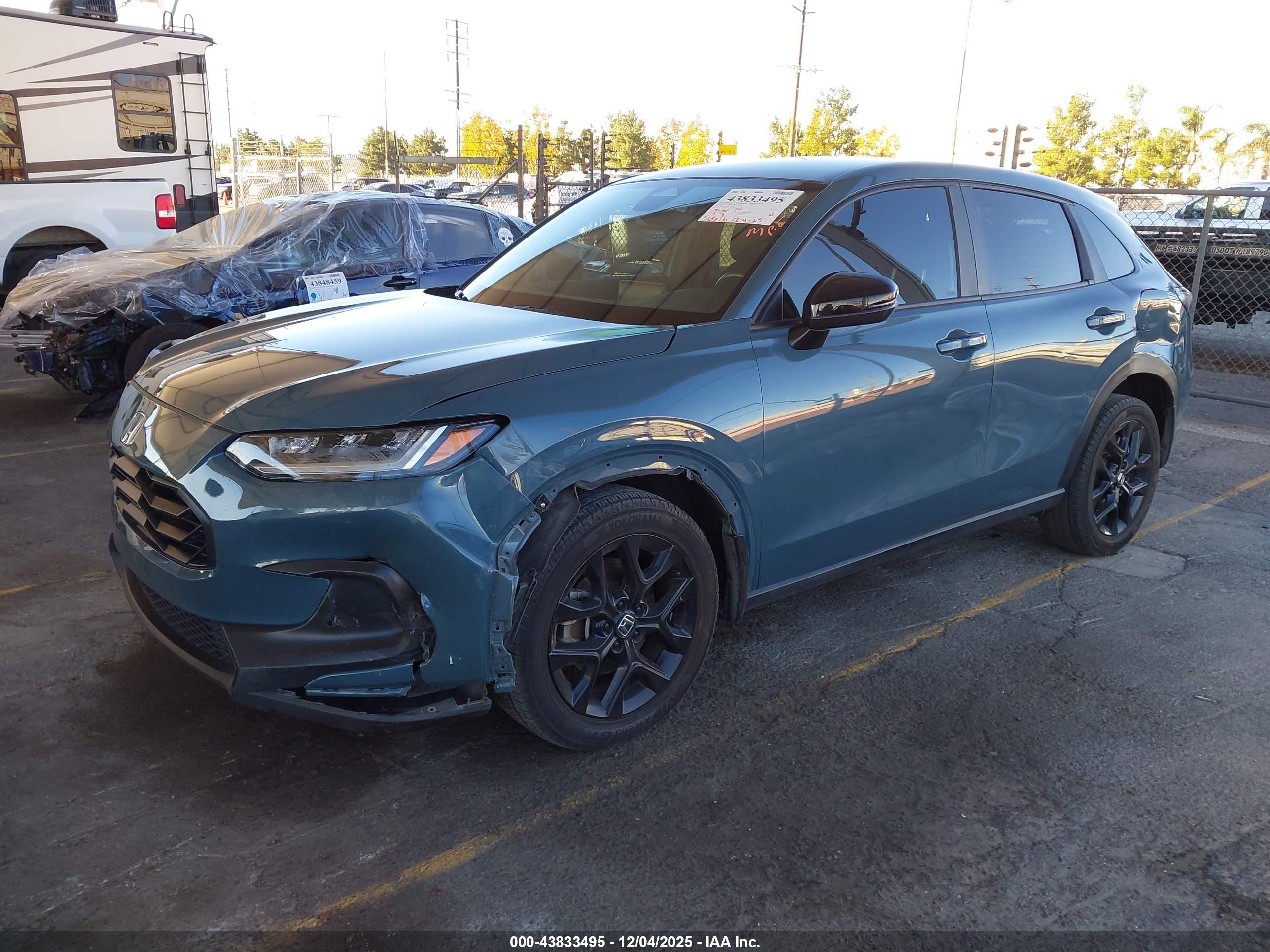 HONDA HR-V image 2