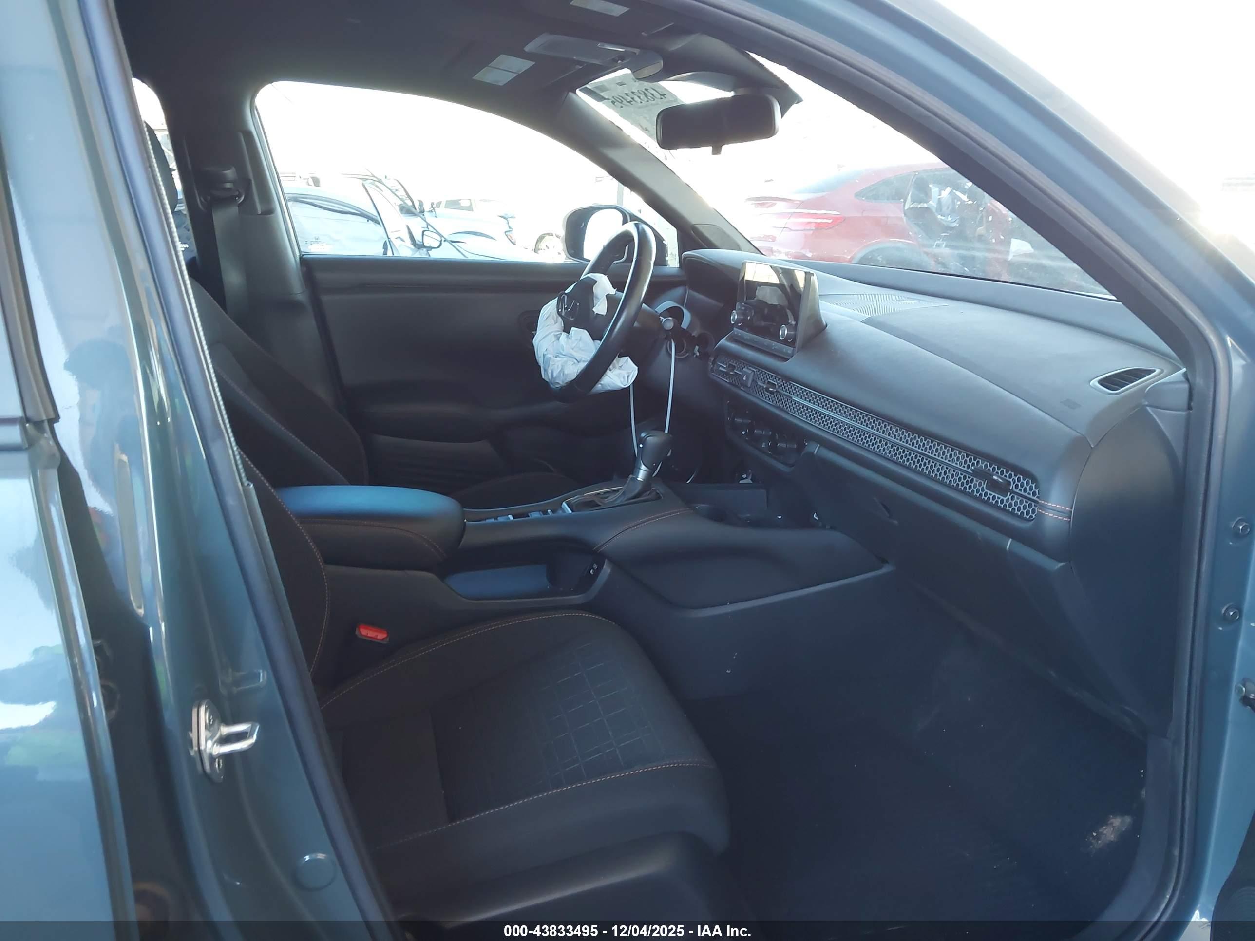 HONDA HR-V image 5