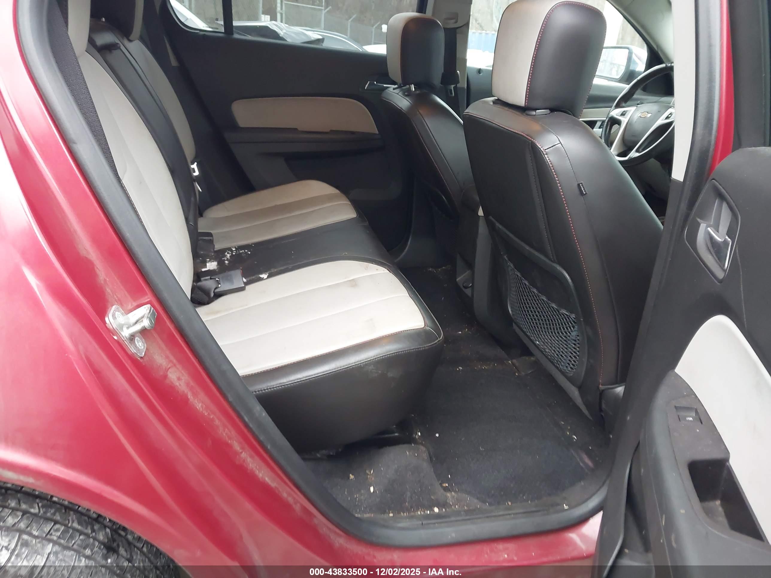 CHEVROLET EQUINOX image 8