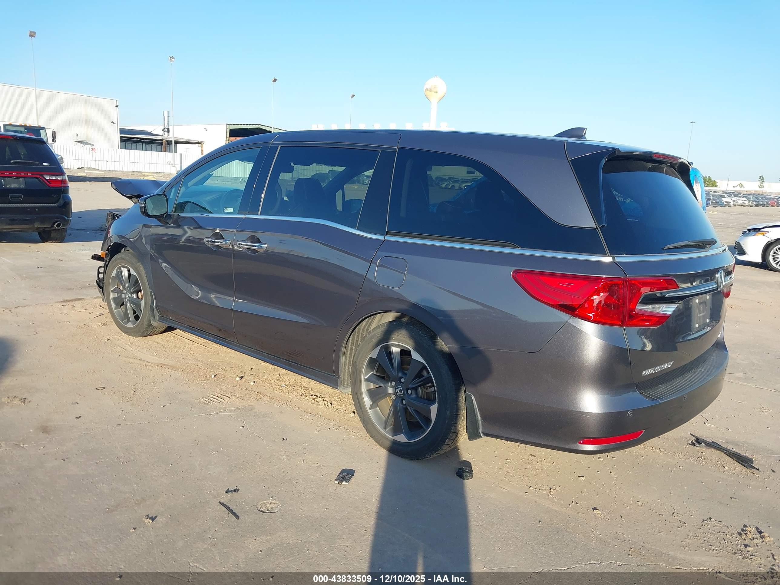 HONDA ODYSSEY image 3