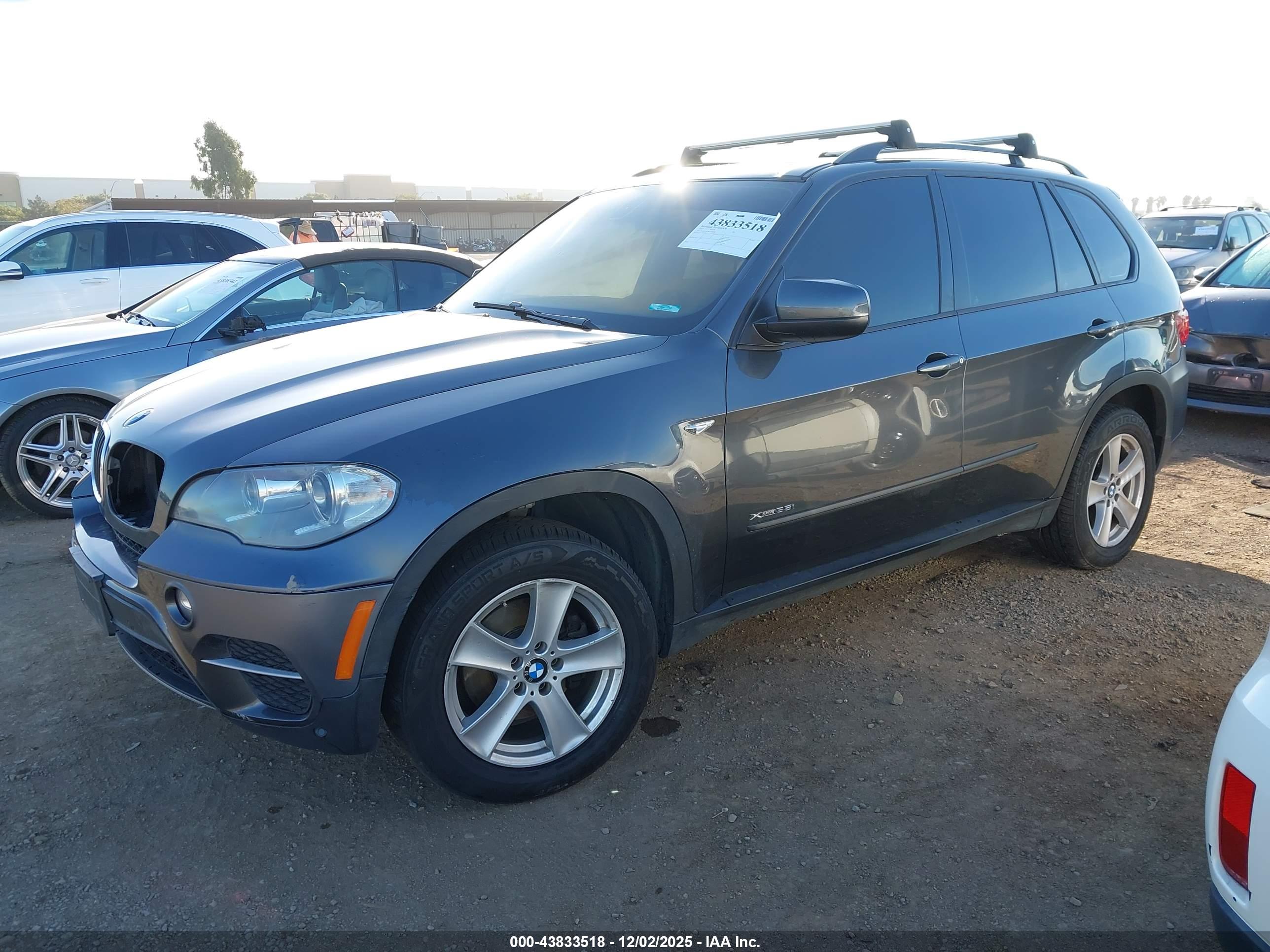 BMW X5 image 2