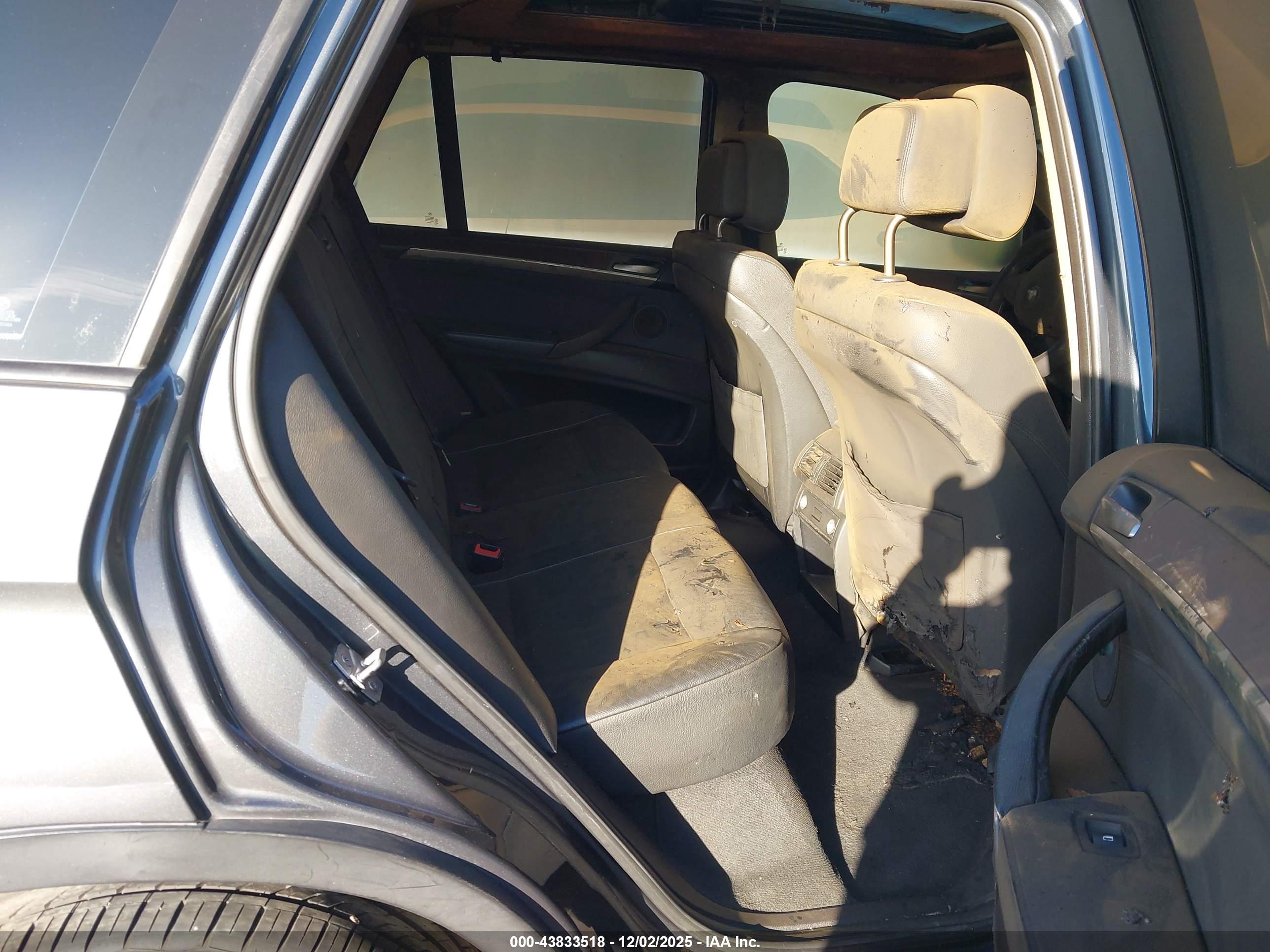 BMW X5 image 8