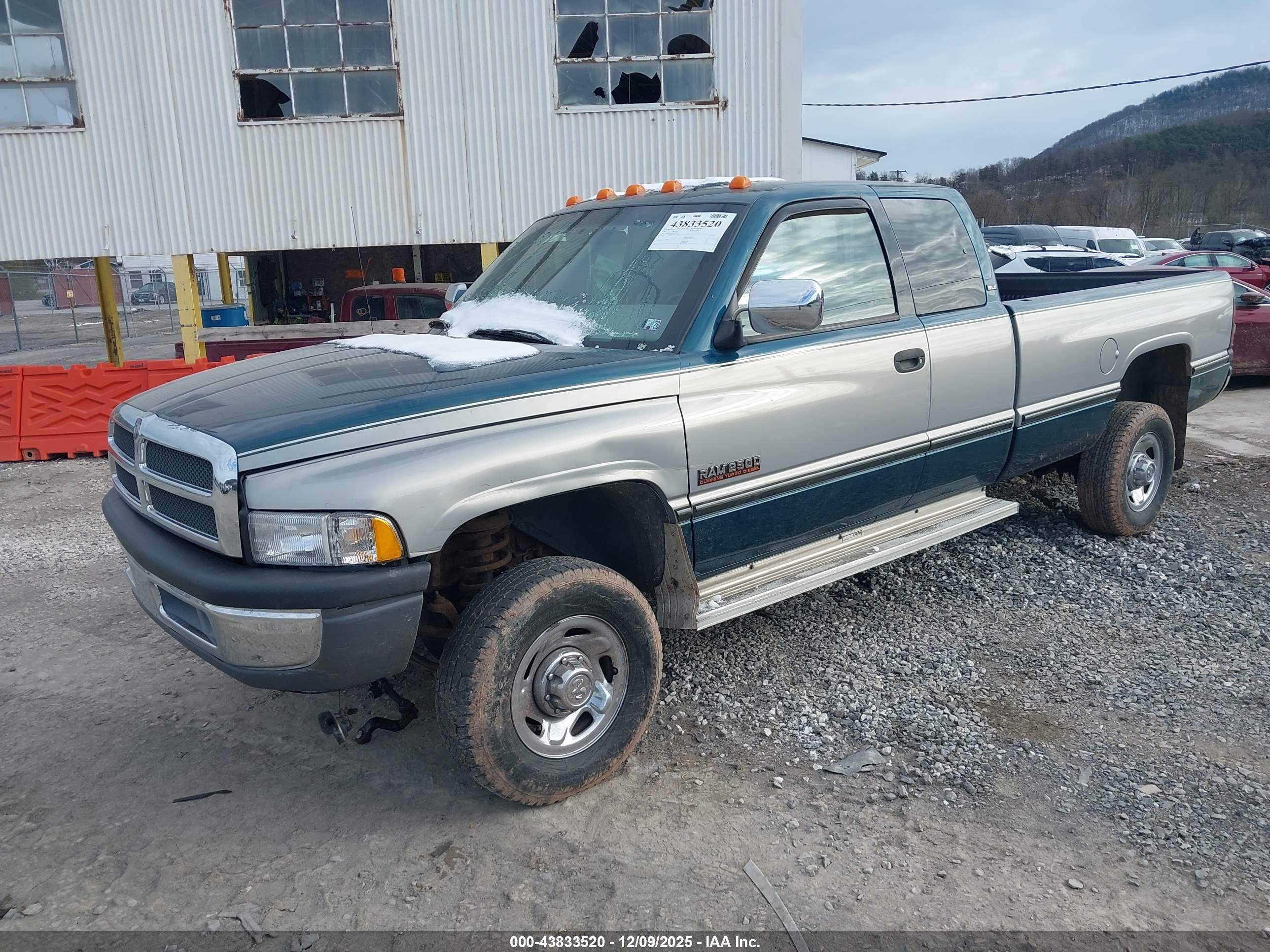 DODGE RAM image 2