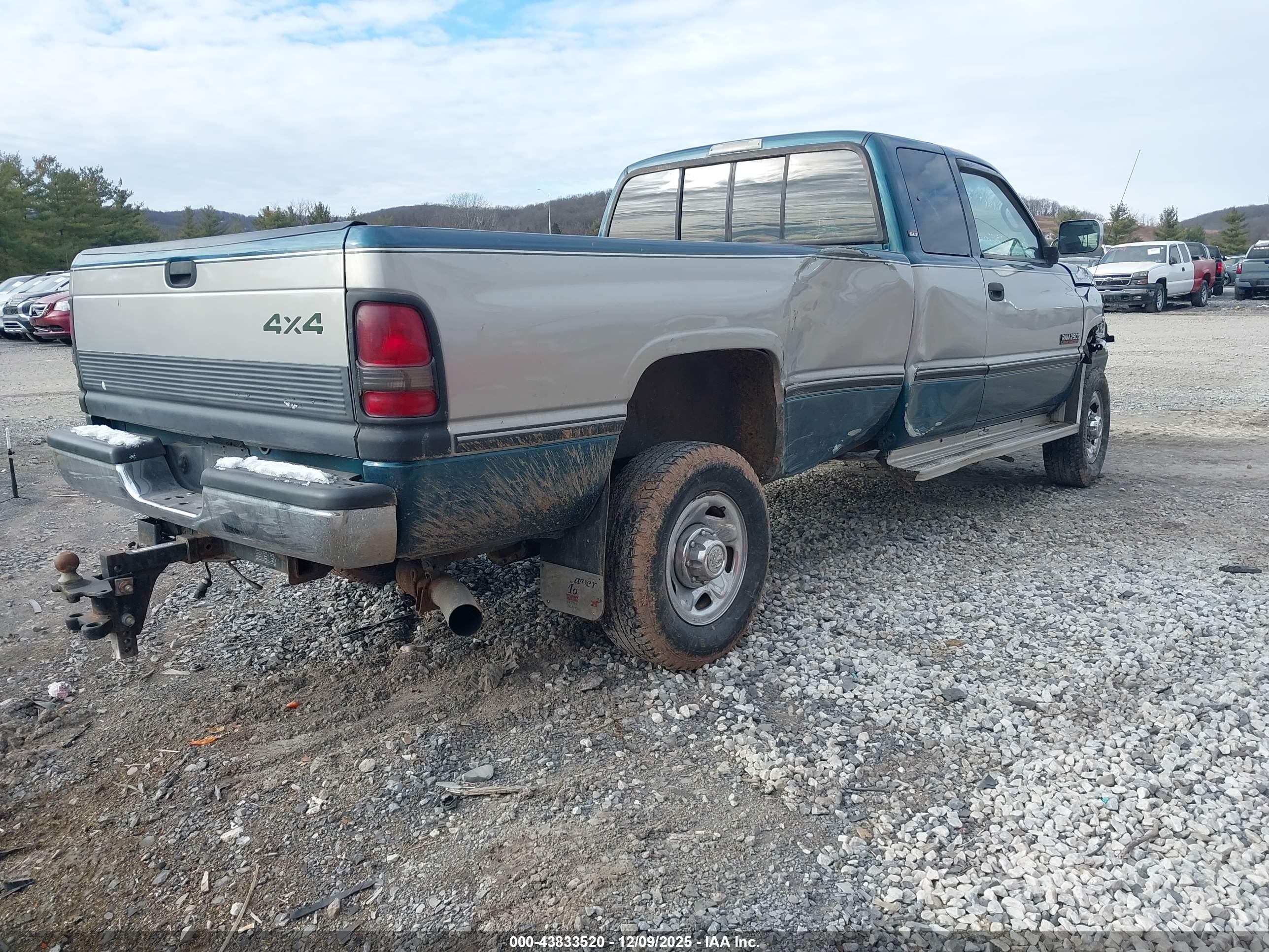 DODGE RAM image 4