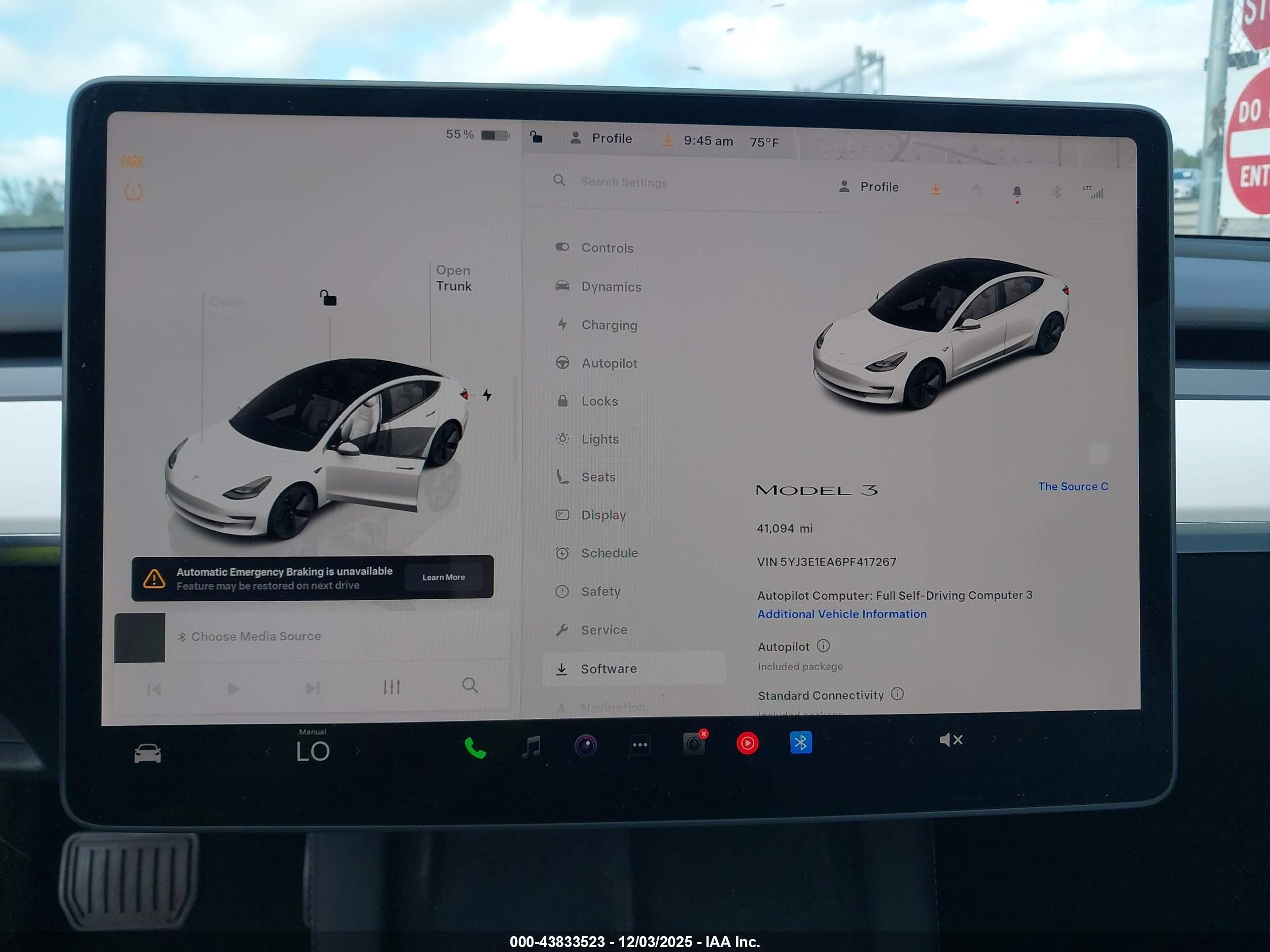 TESLA MODEL image 7