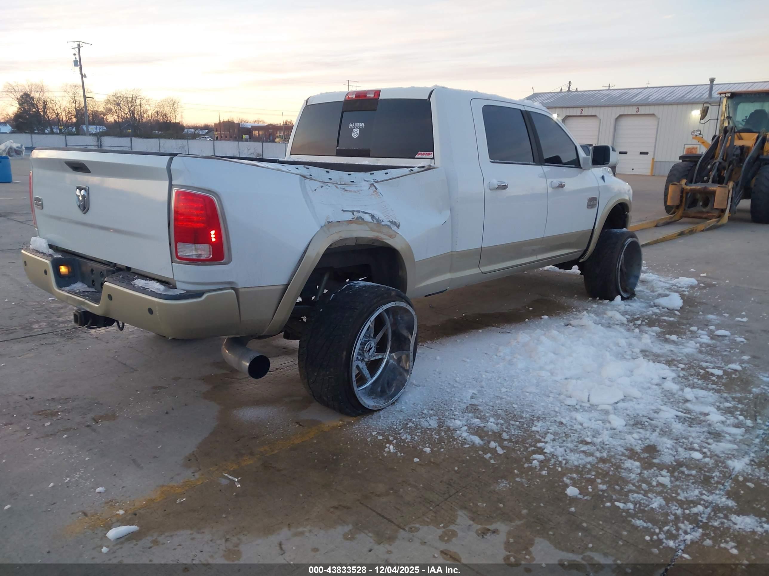 RAM 2500 image 4