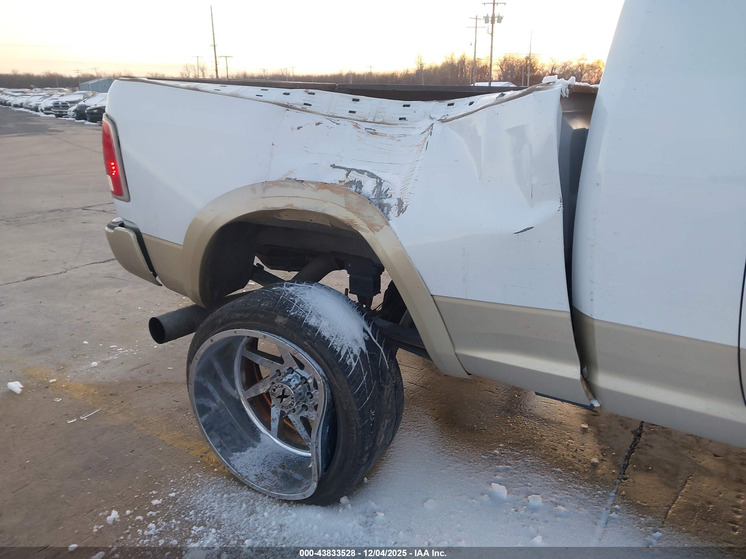 RAM 2500 image 6