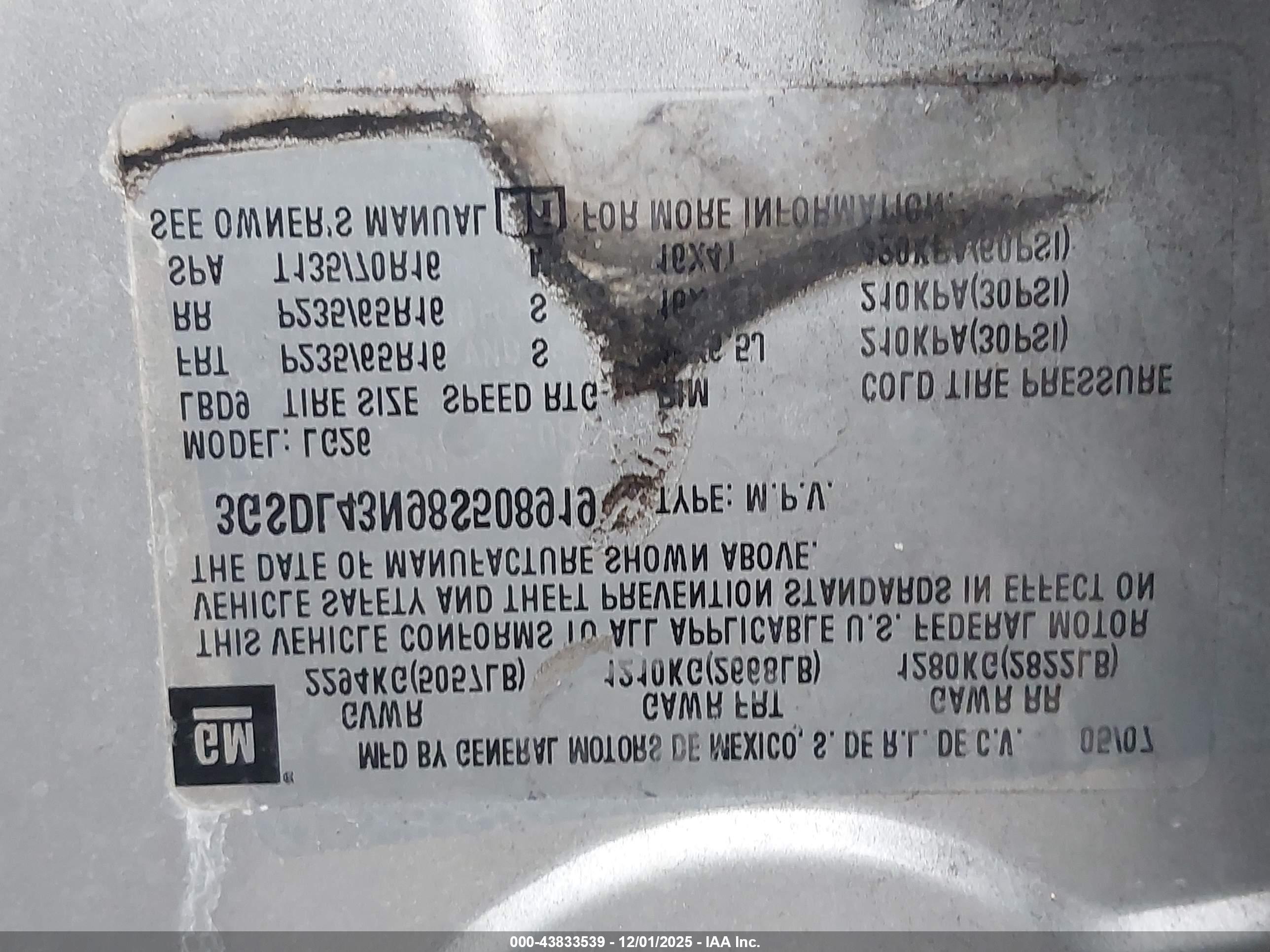 SATURN VUE image 9