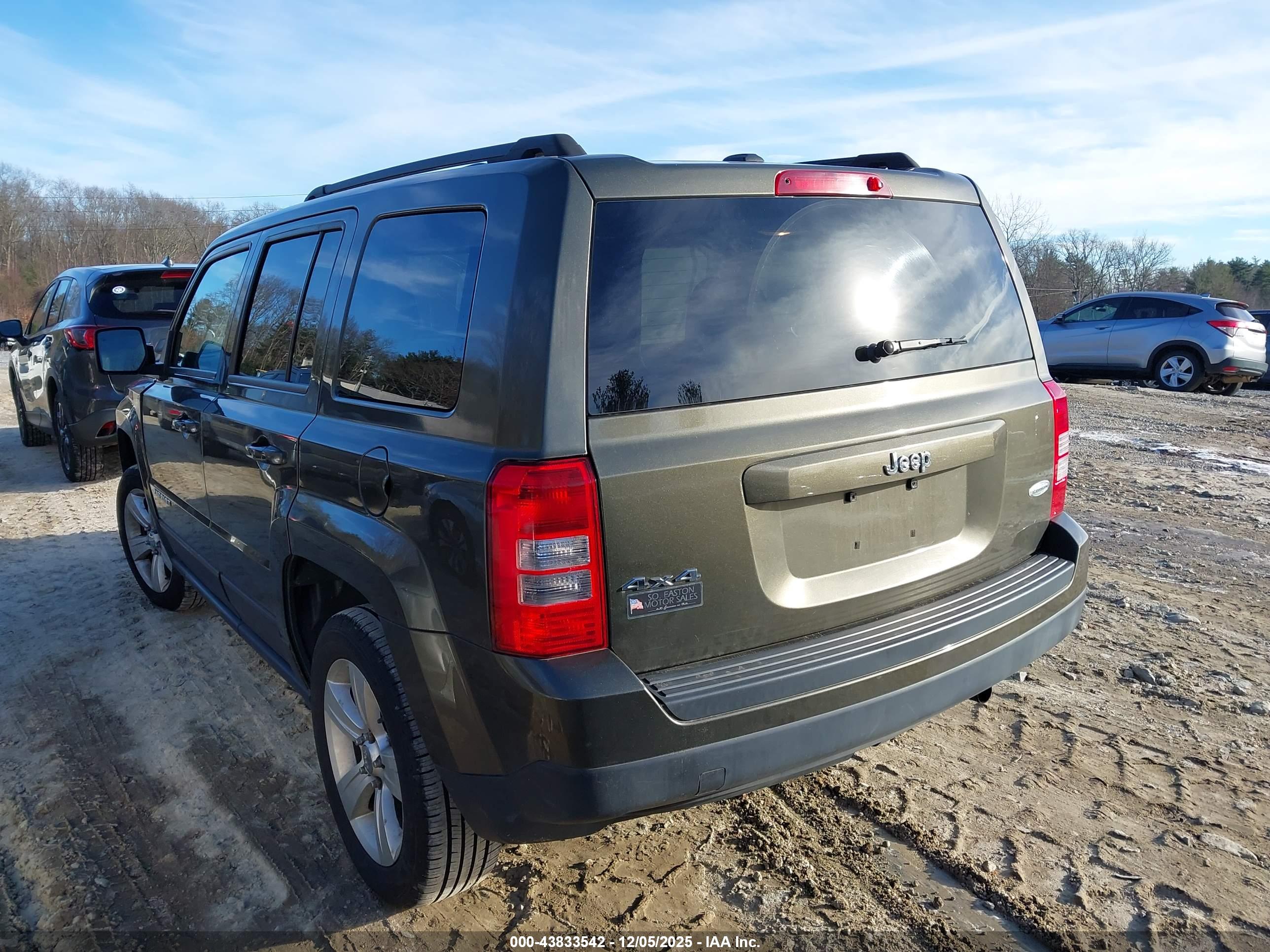 JEEP PATRIOT image 3