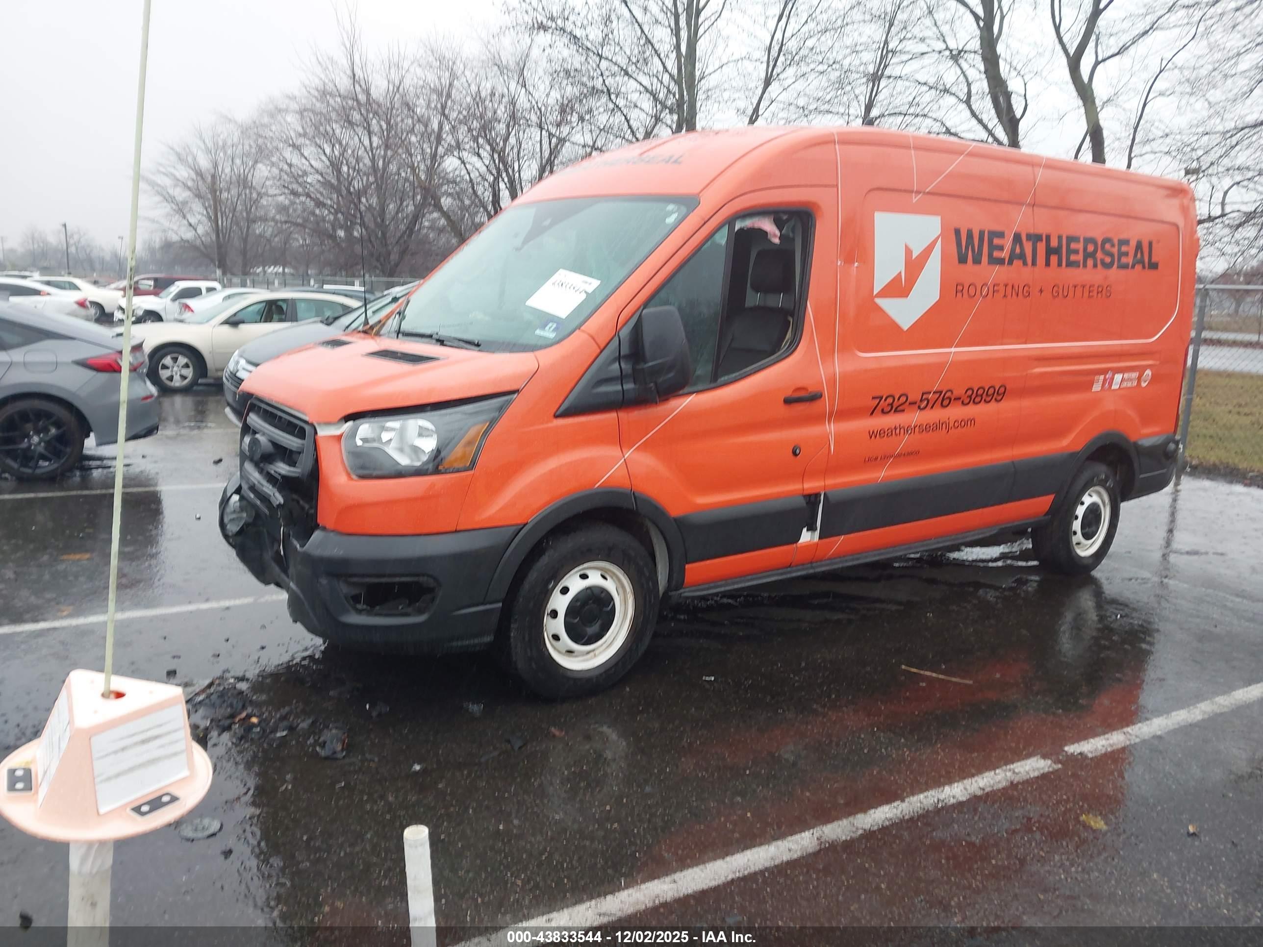 FORD TRANSIT-250 image 2