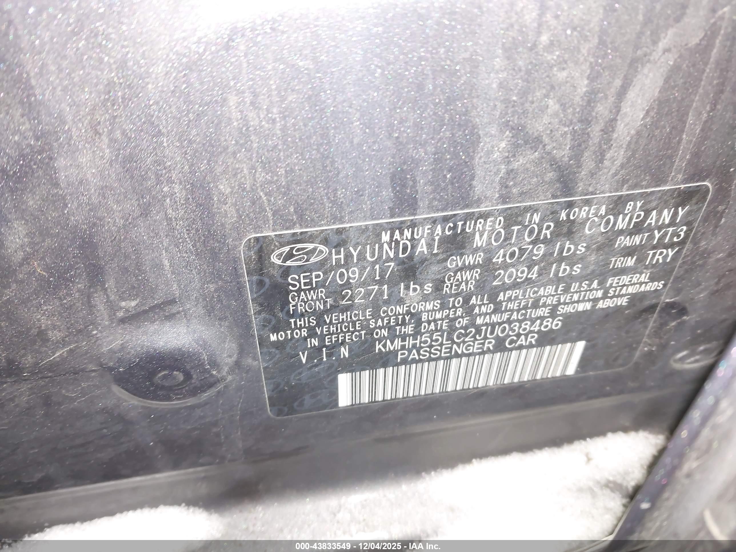 HYUNDAI ELANTRA image 9