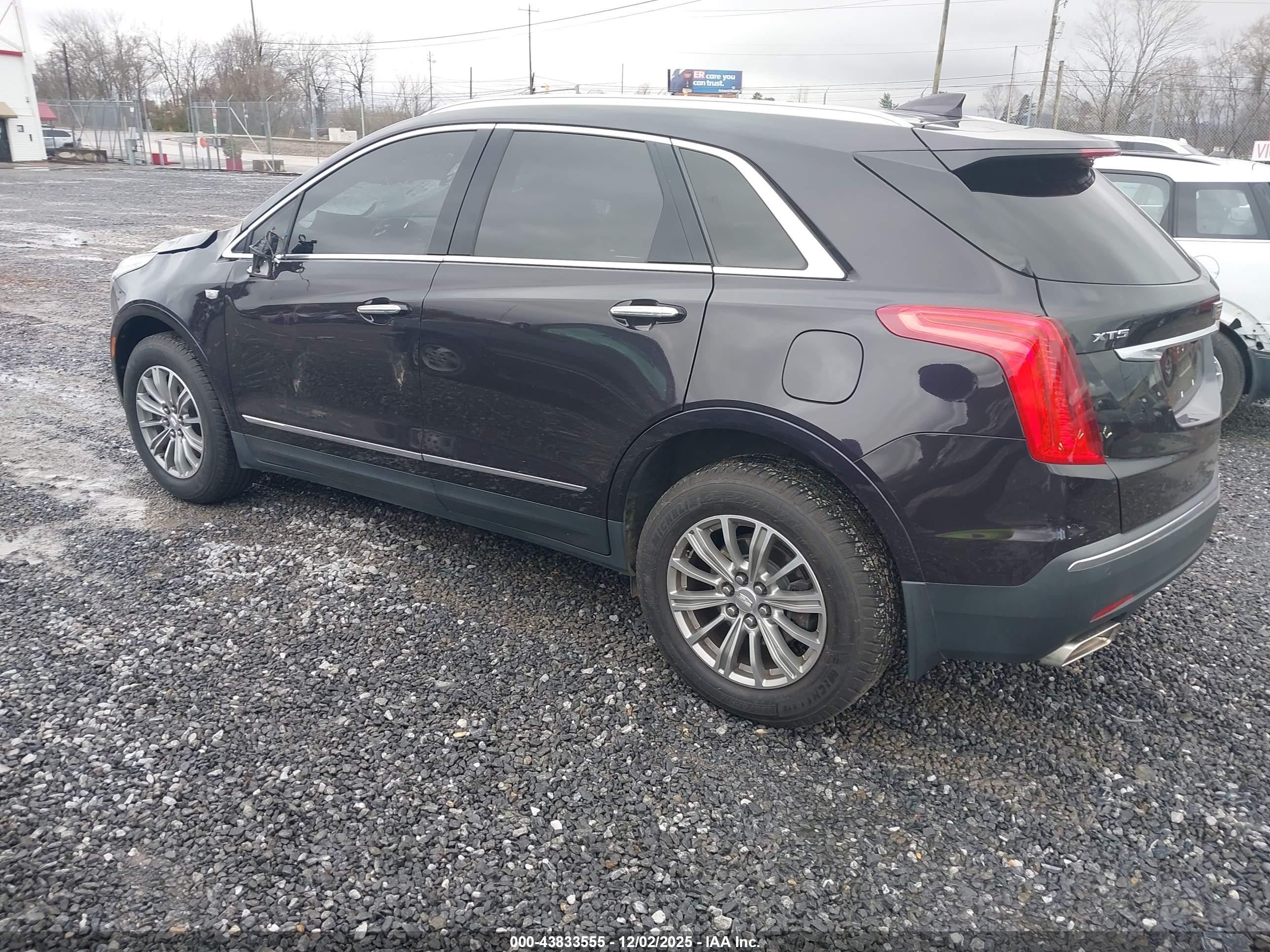 CADILLAC XT5 image 3
