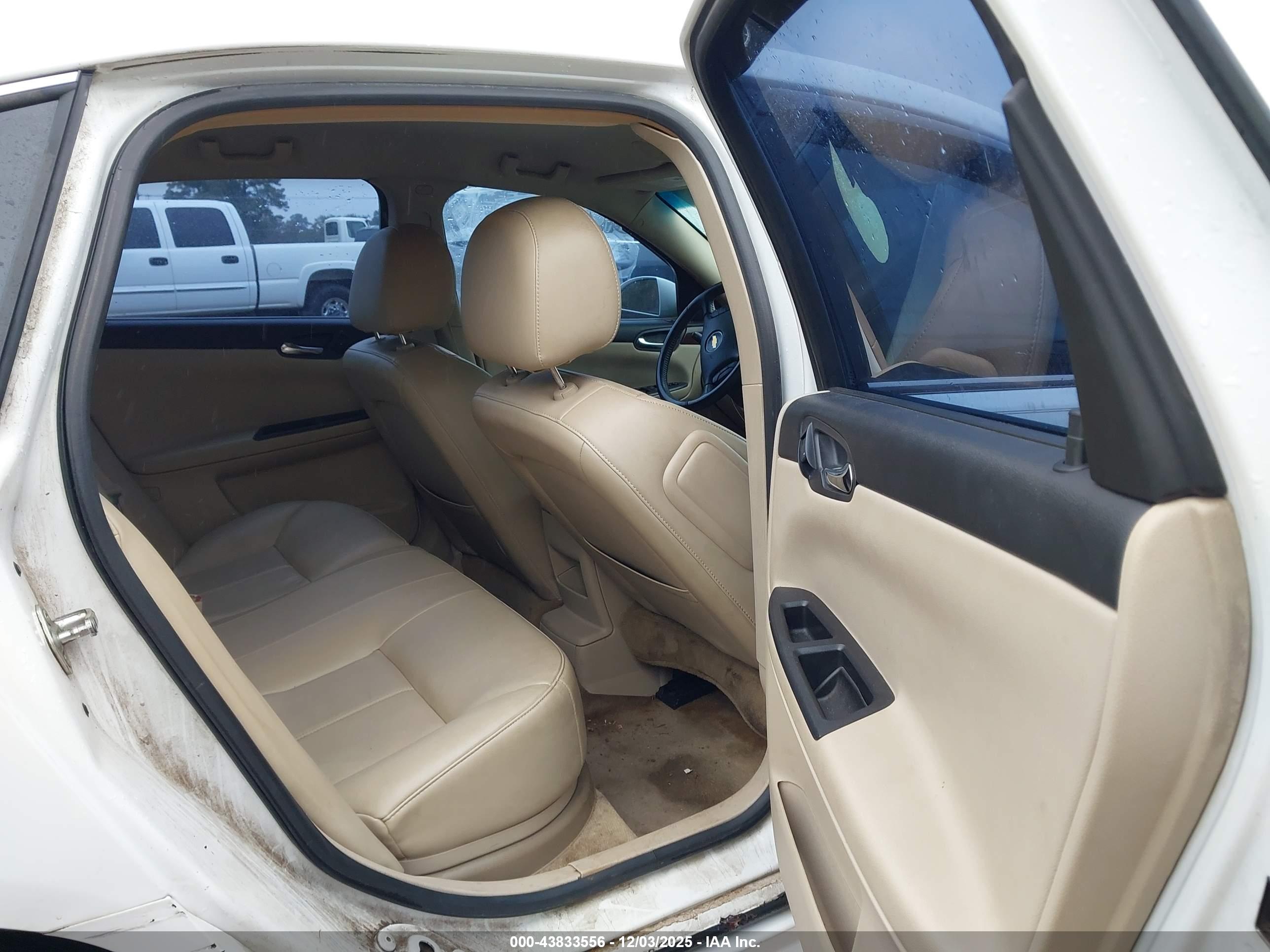 CHEVROLET IMPALA image 8