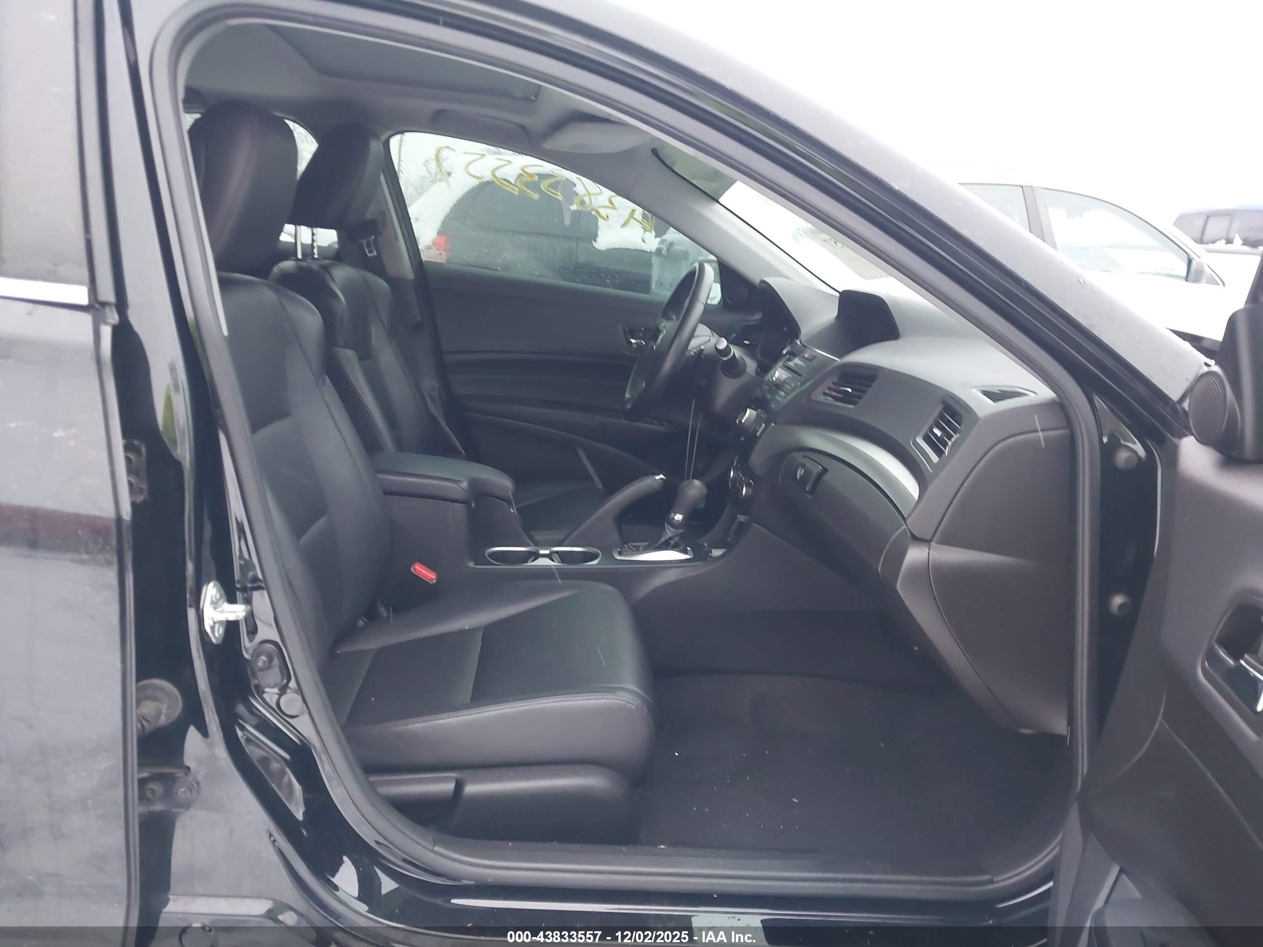 ACURA ILX image 5