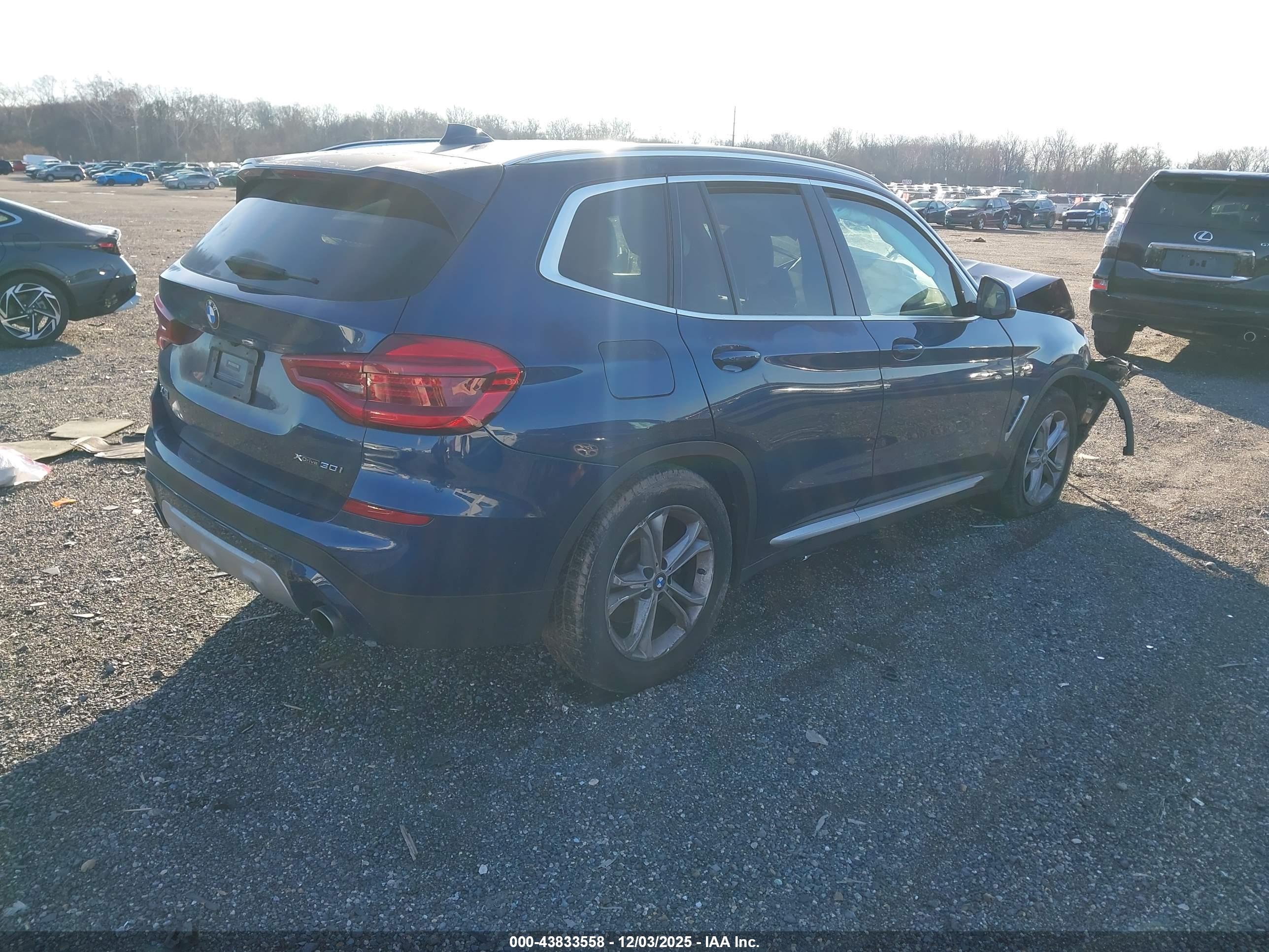 BMW X3 image 4