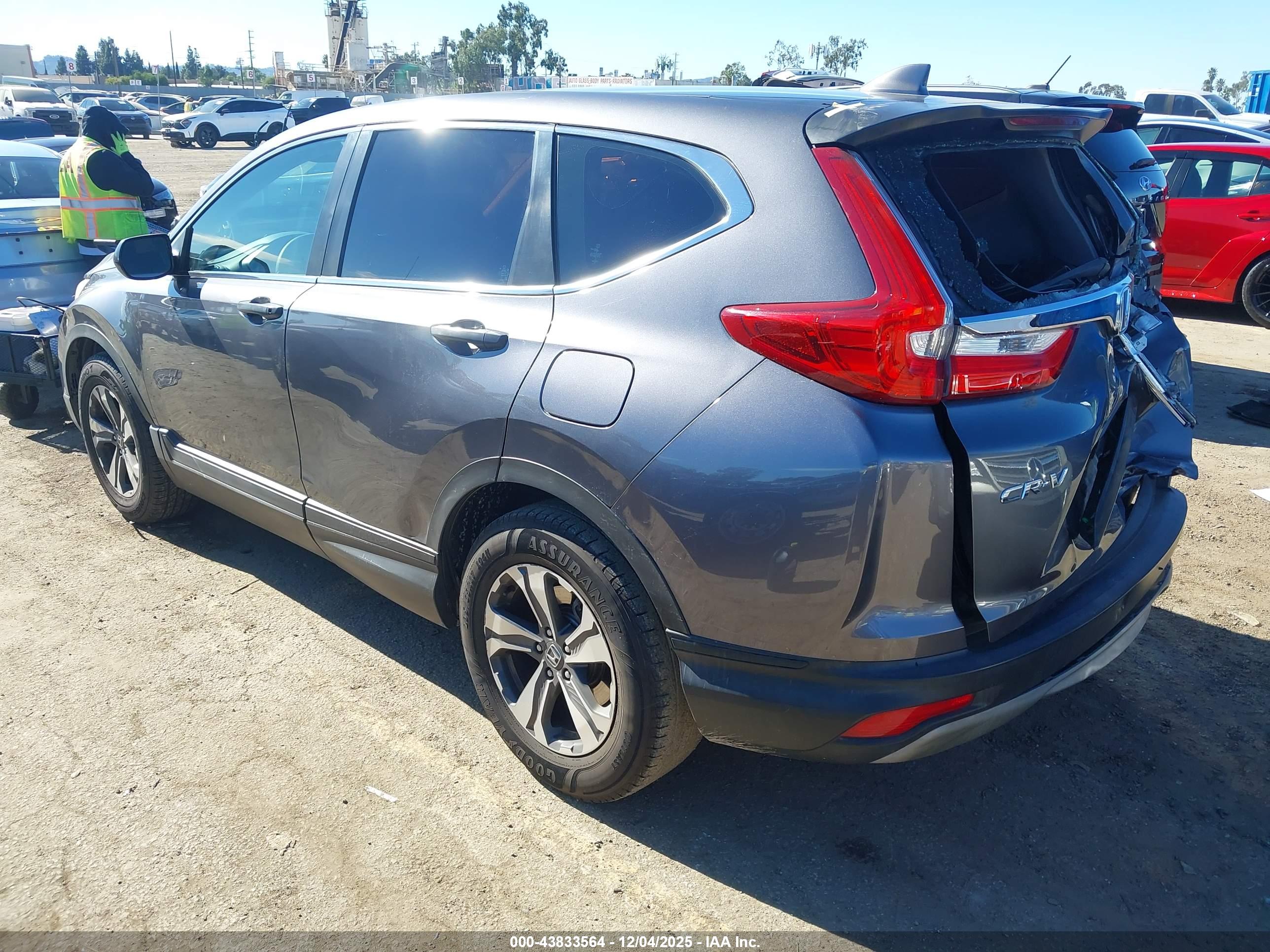 HONDA CR-V image 3