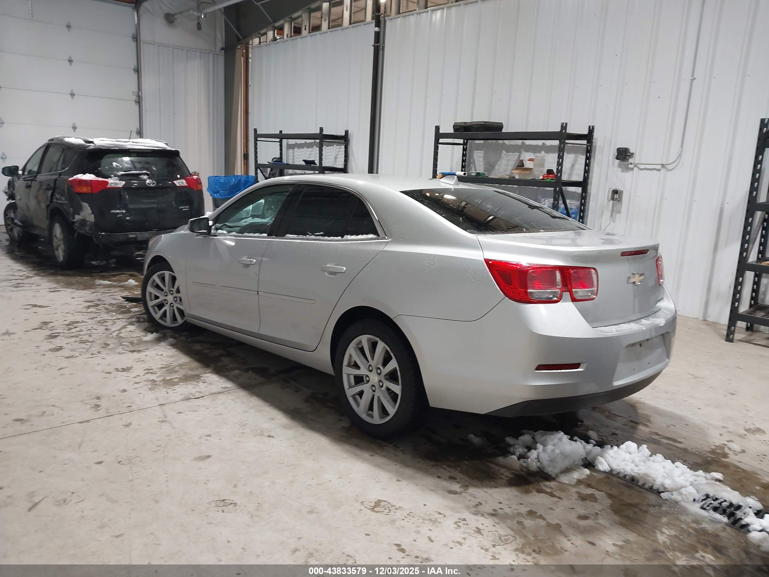 CHEVROLET MALIBU image 3