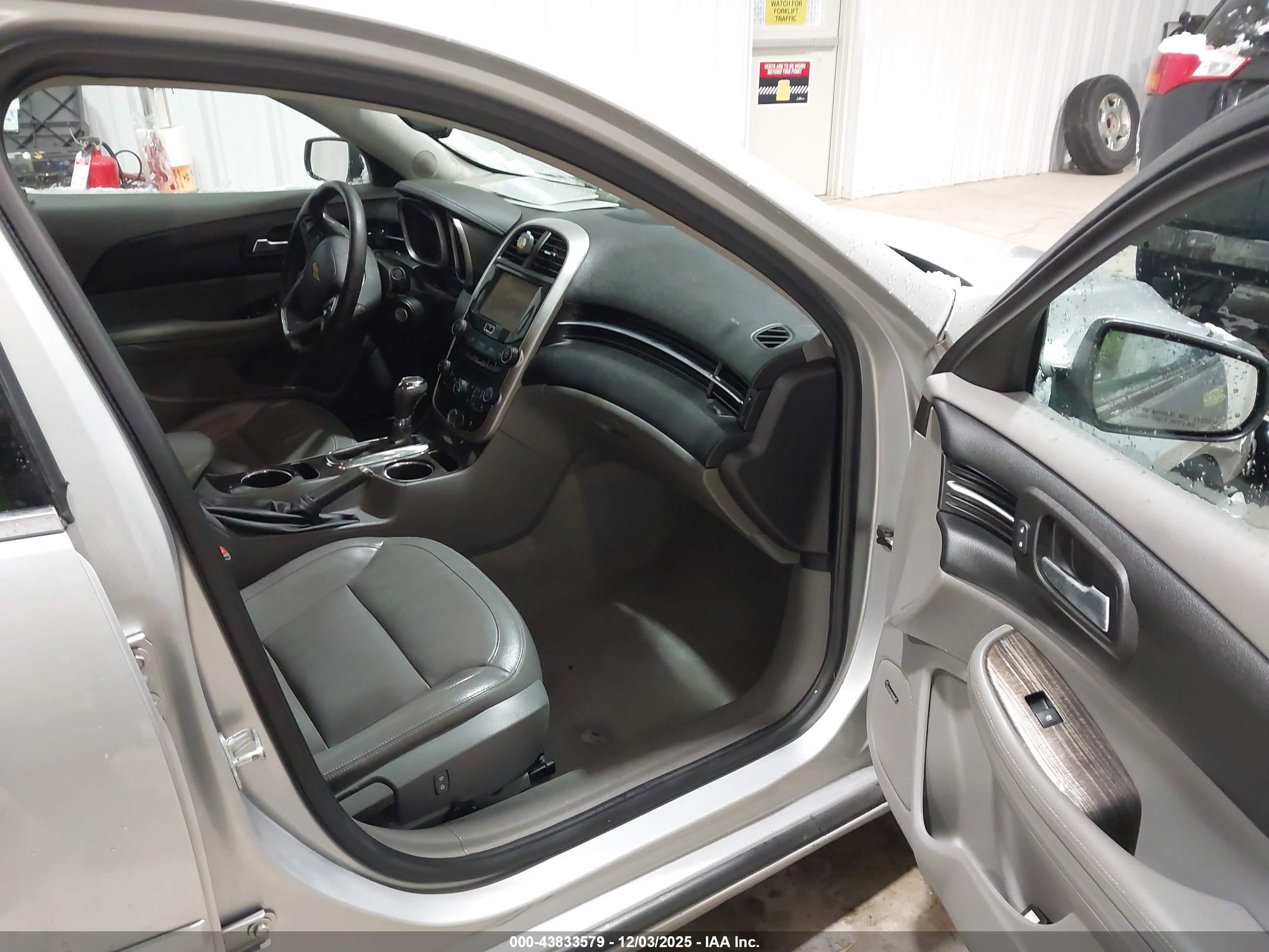 CHEVROLET MALIBU image 5