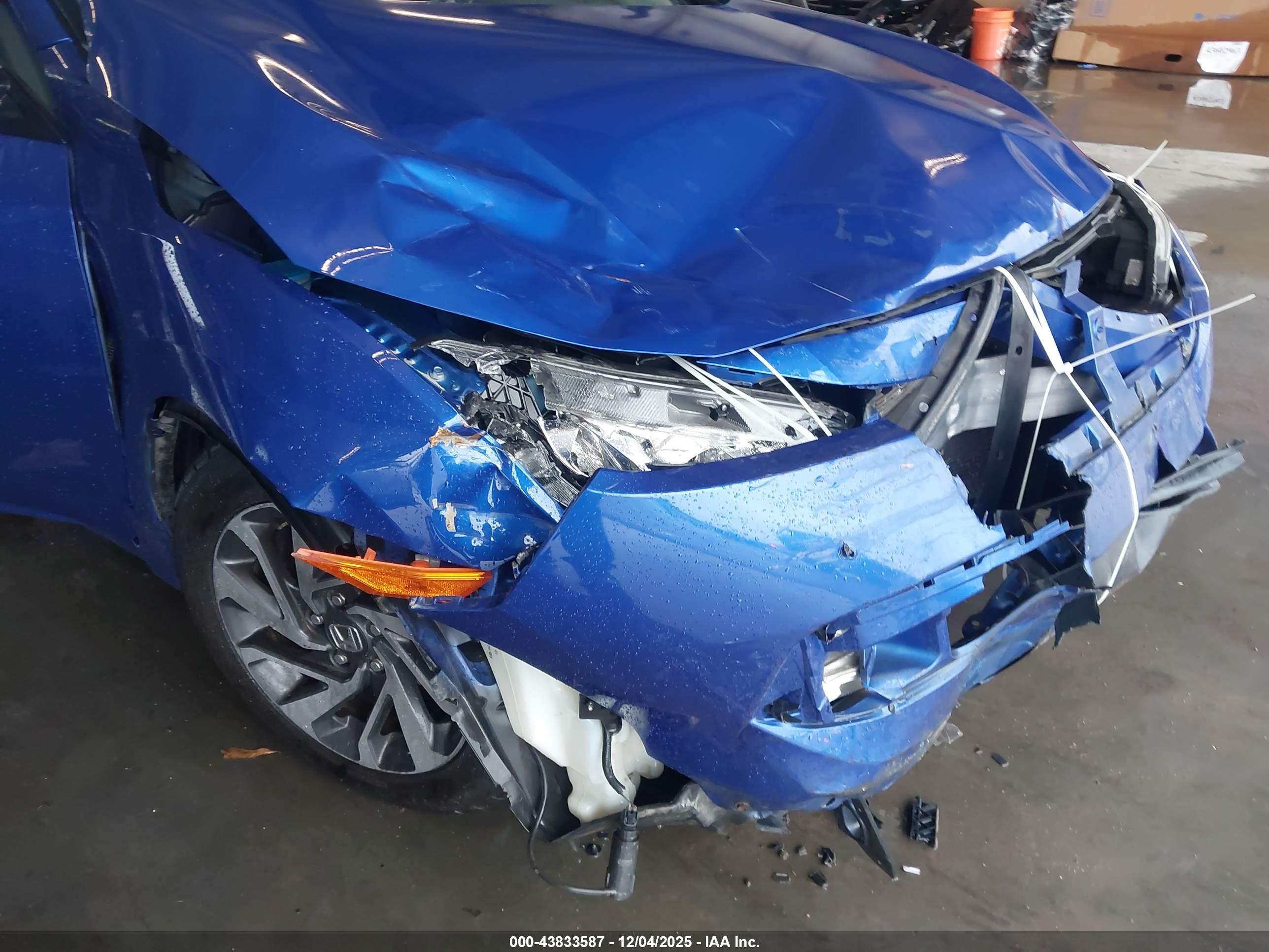 HONDA CIVIC image 6