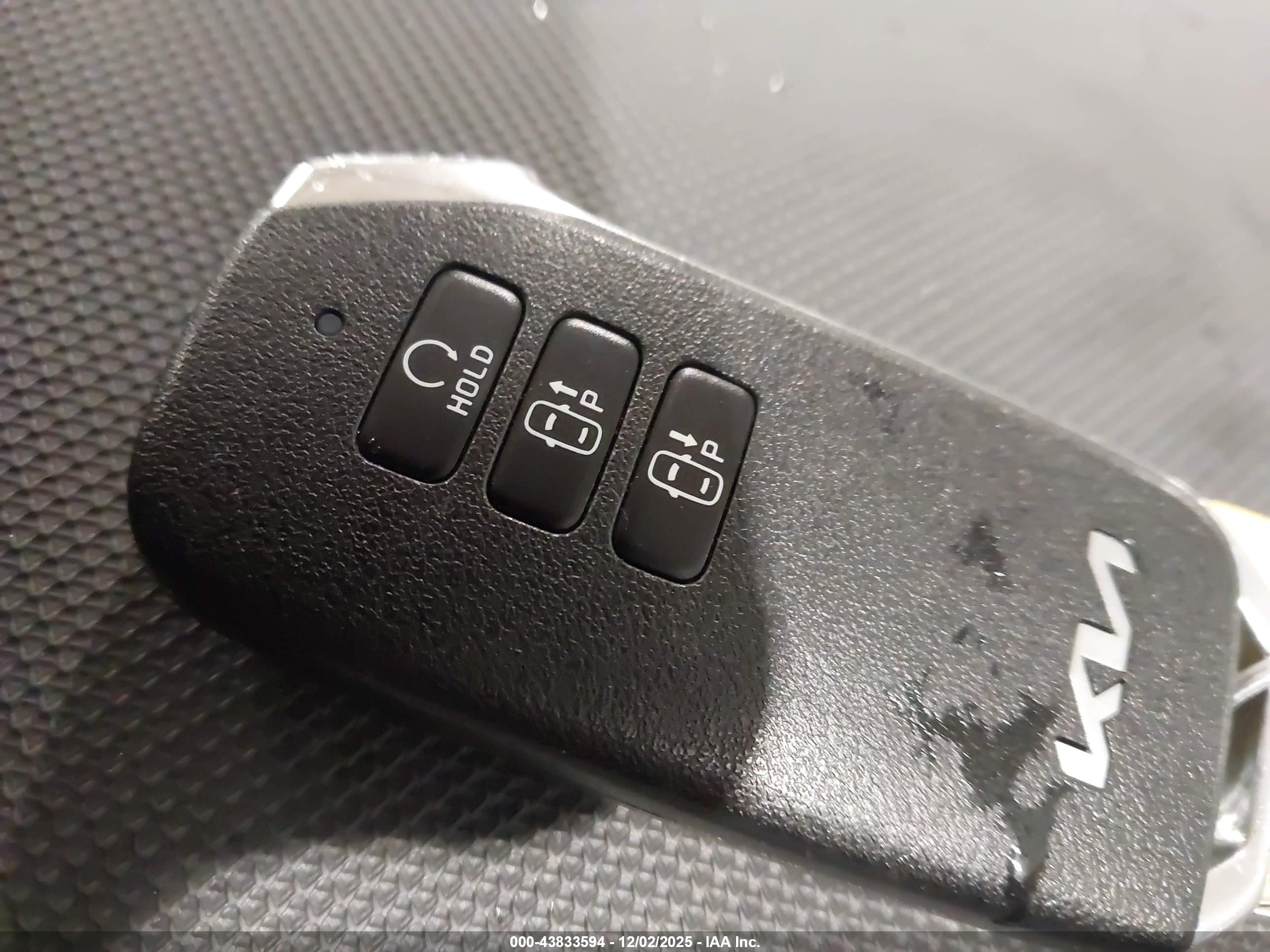 KIA NIRO image 11