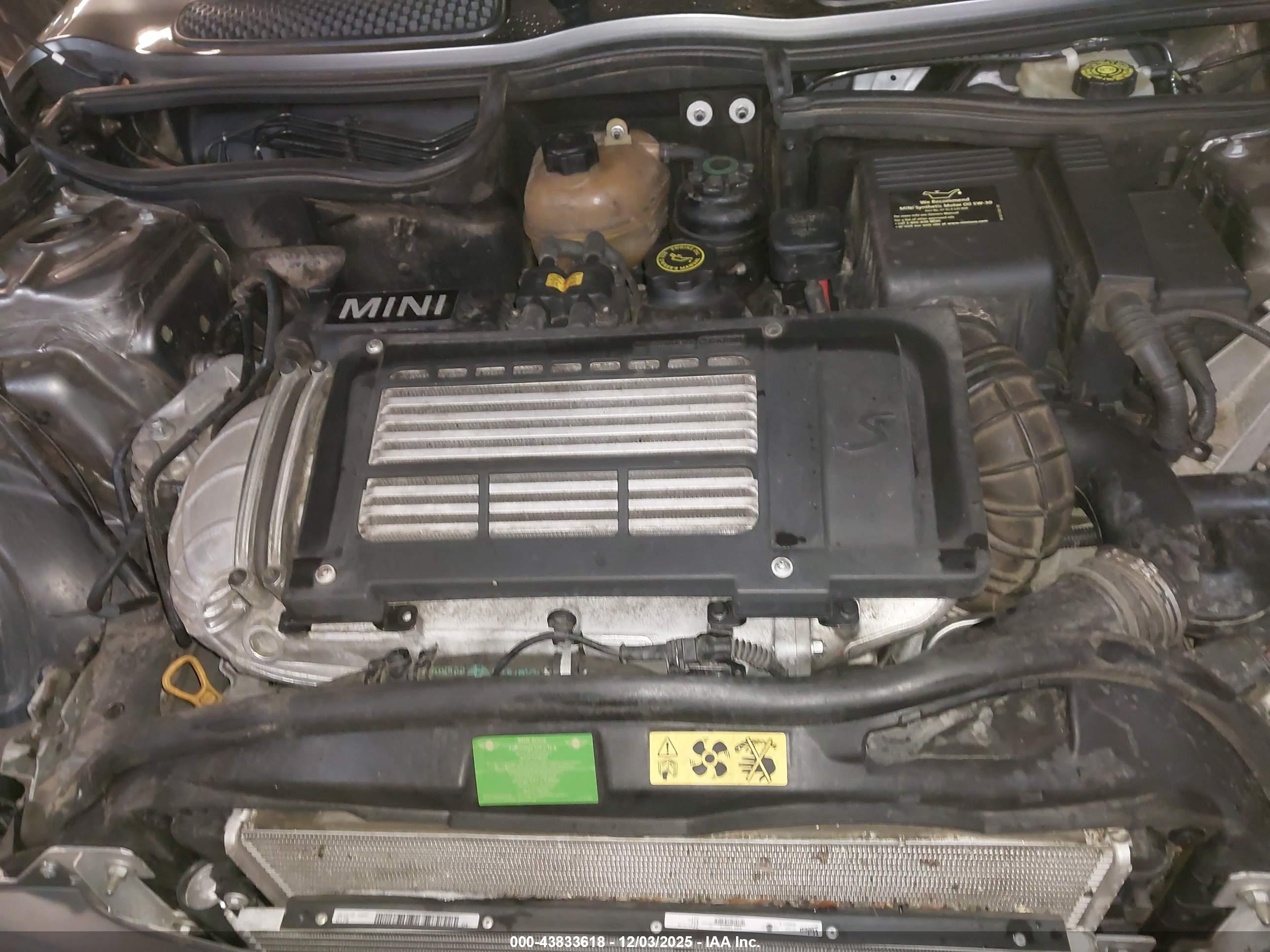 MINI COOPER image 10