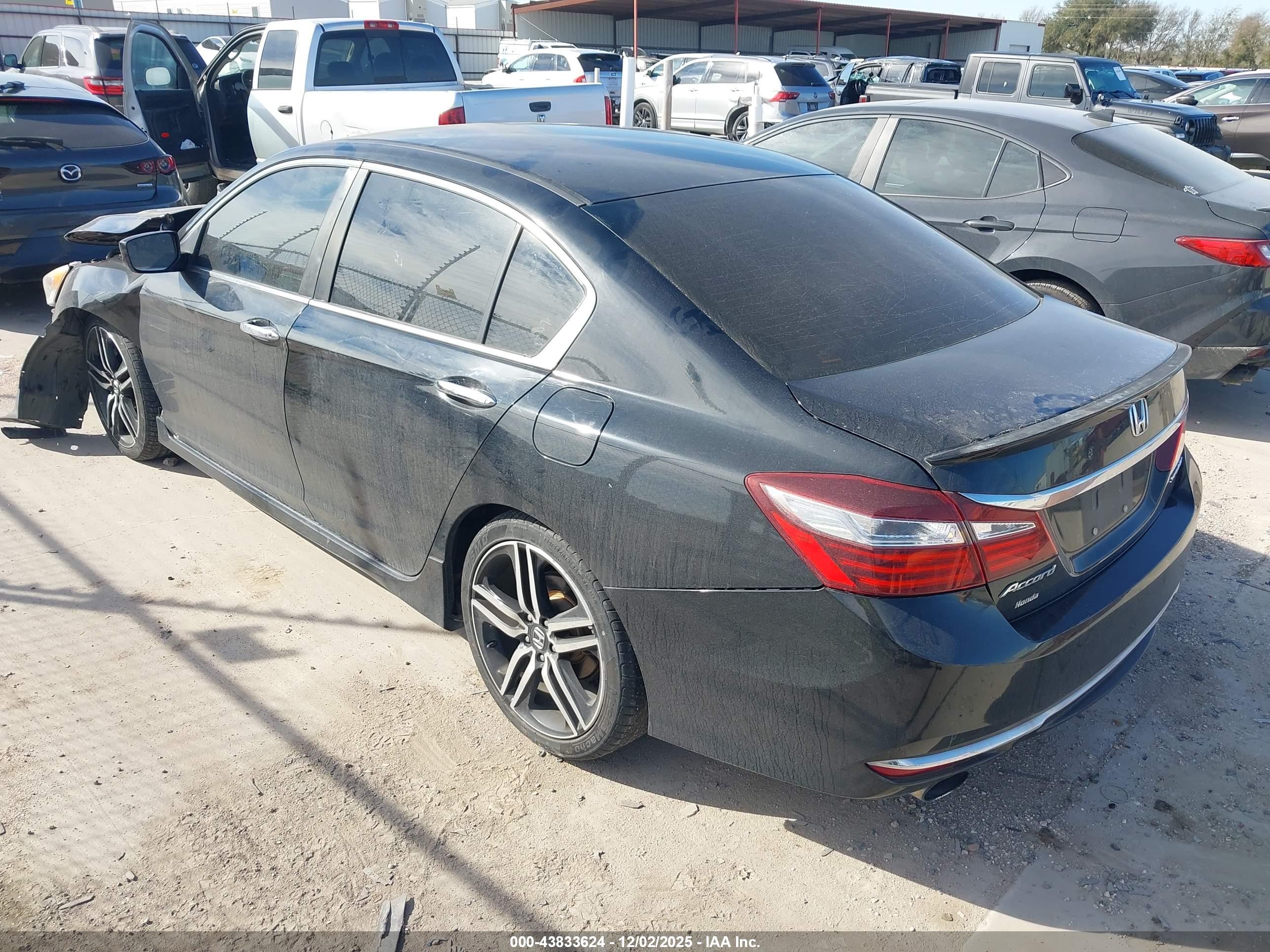 HONDA ACCORD image 3