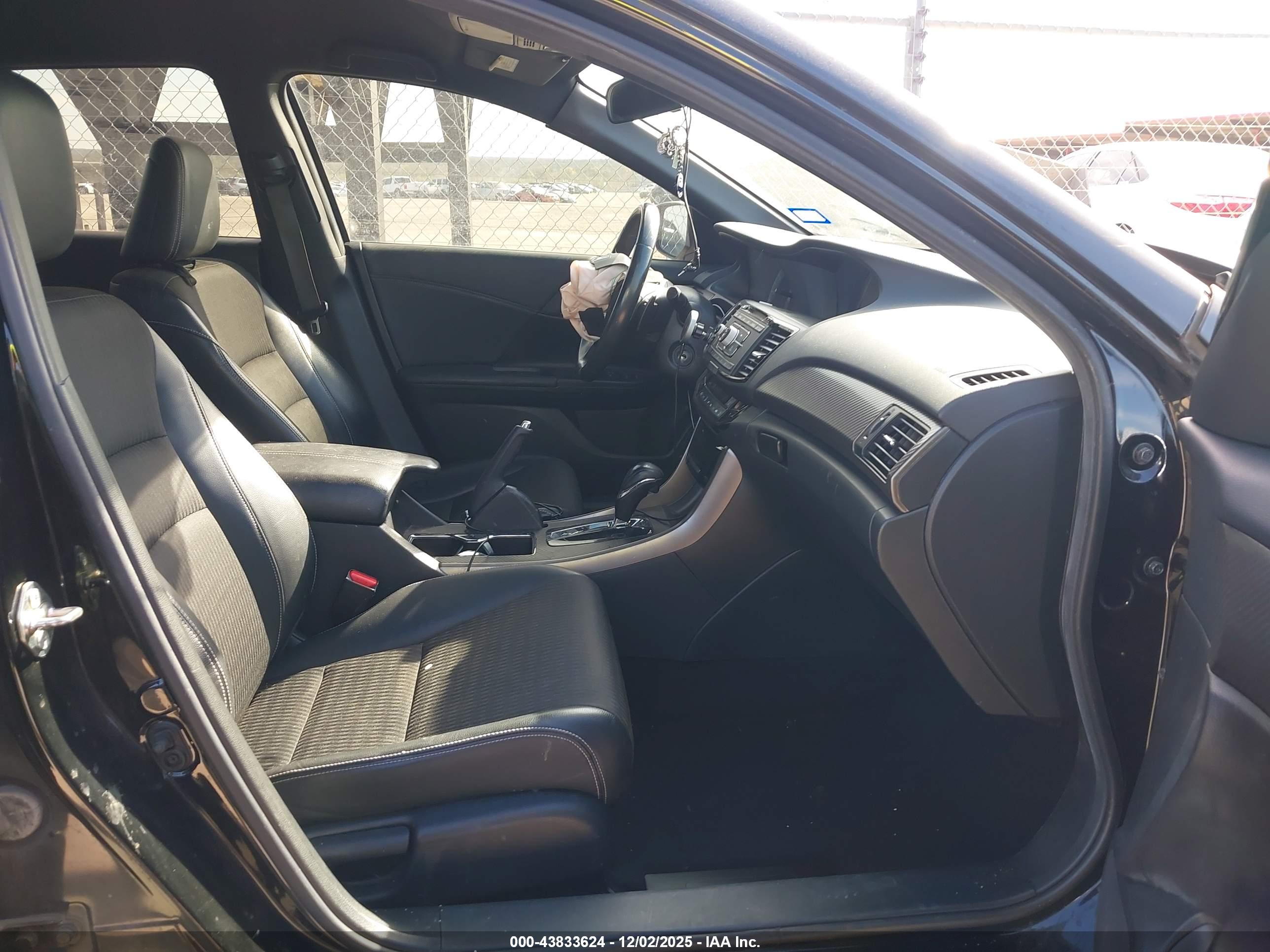 HONDA ACCORD image 5