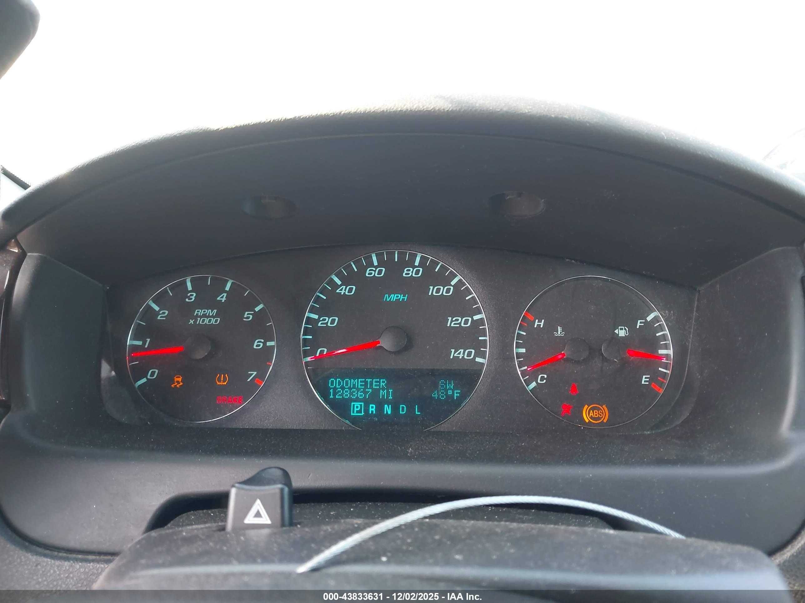 CHEVROLET IMPALA image 7