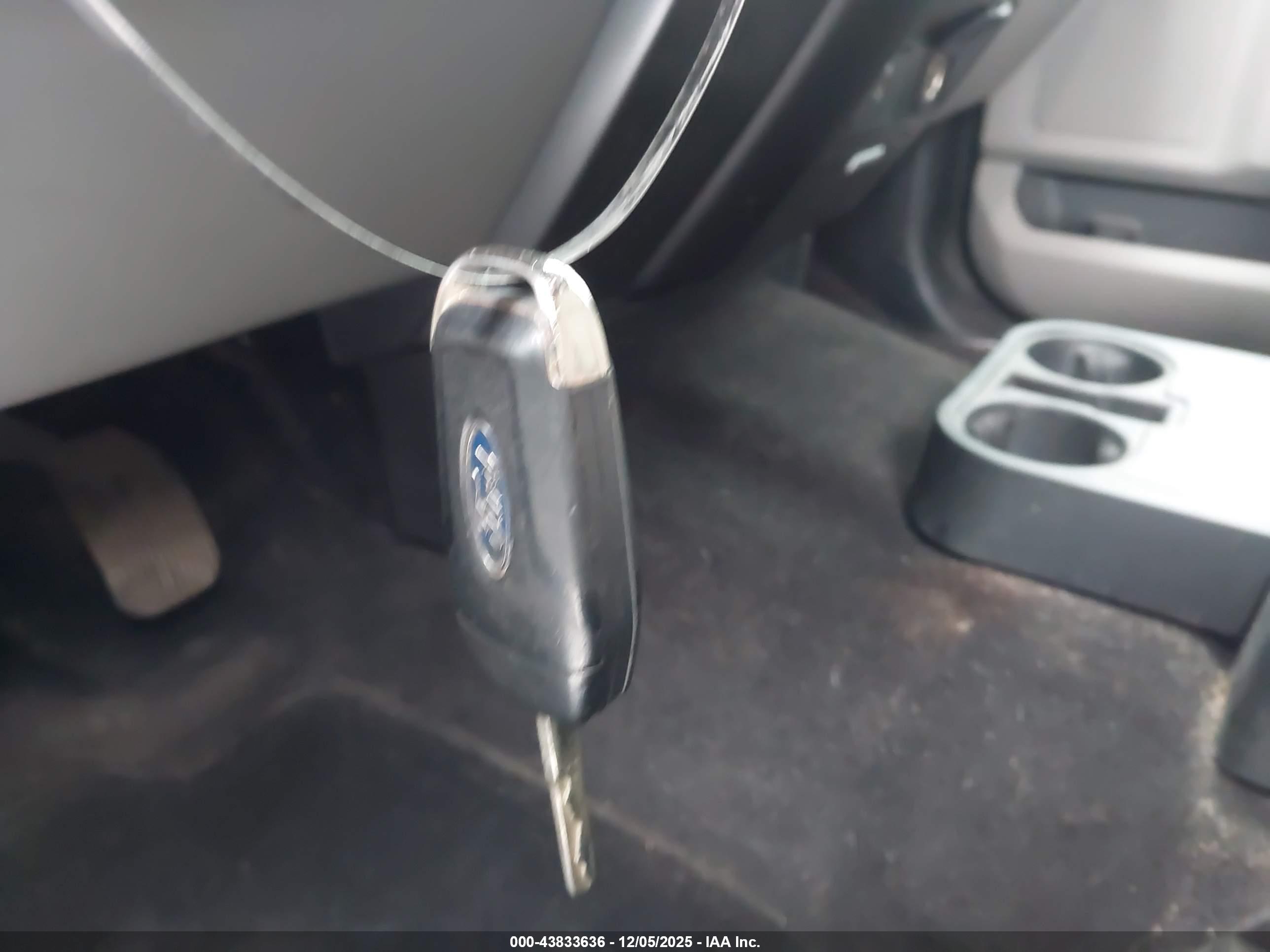 FORD F-150 image 11