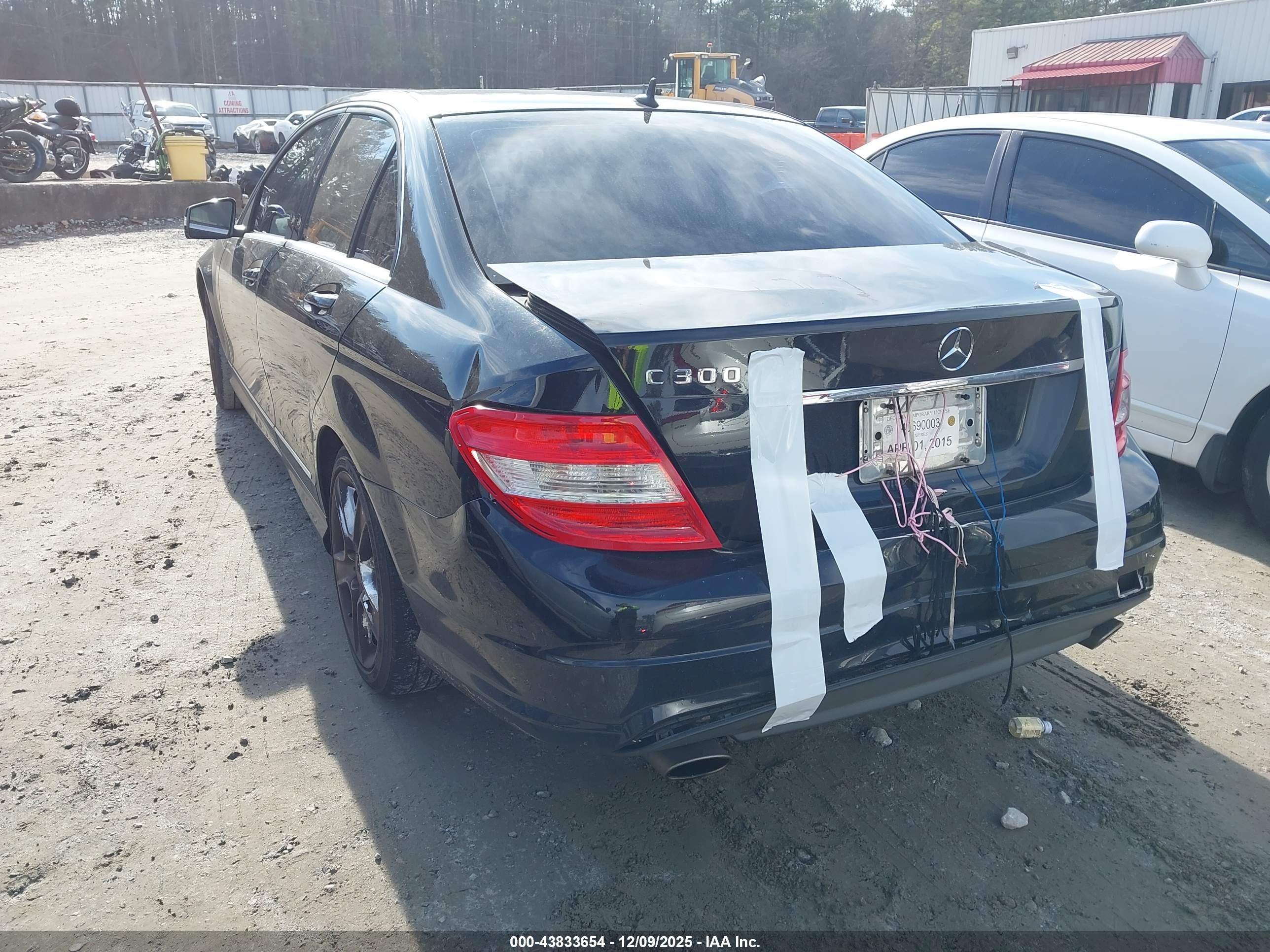 MERCEDES-BENZ C image 3