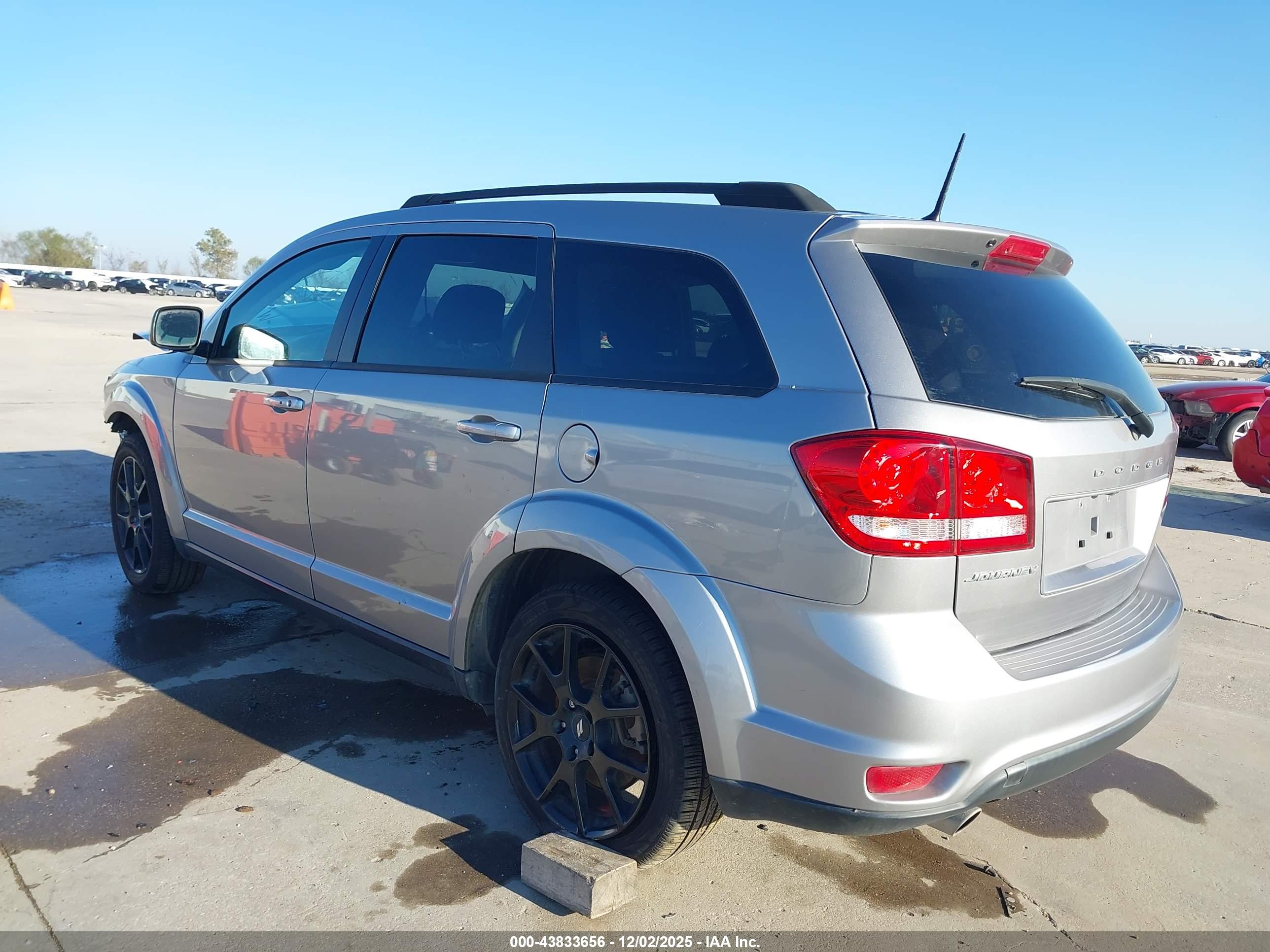 DODGE JOURNEY image 3
