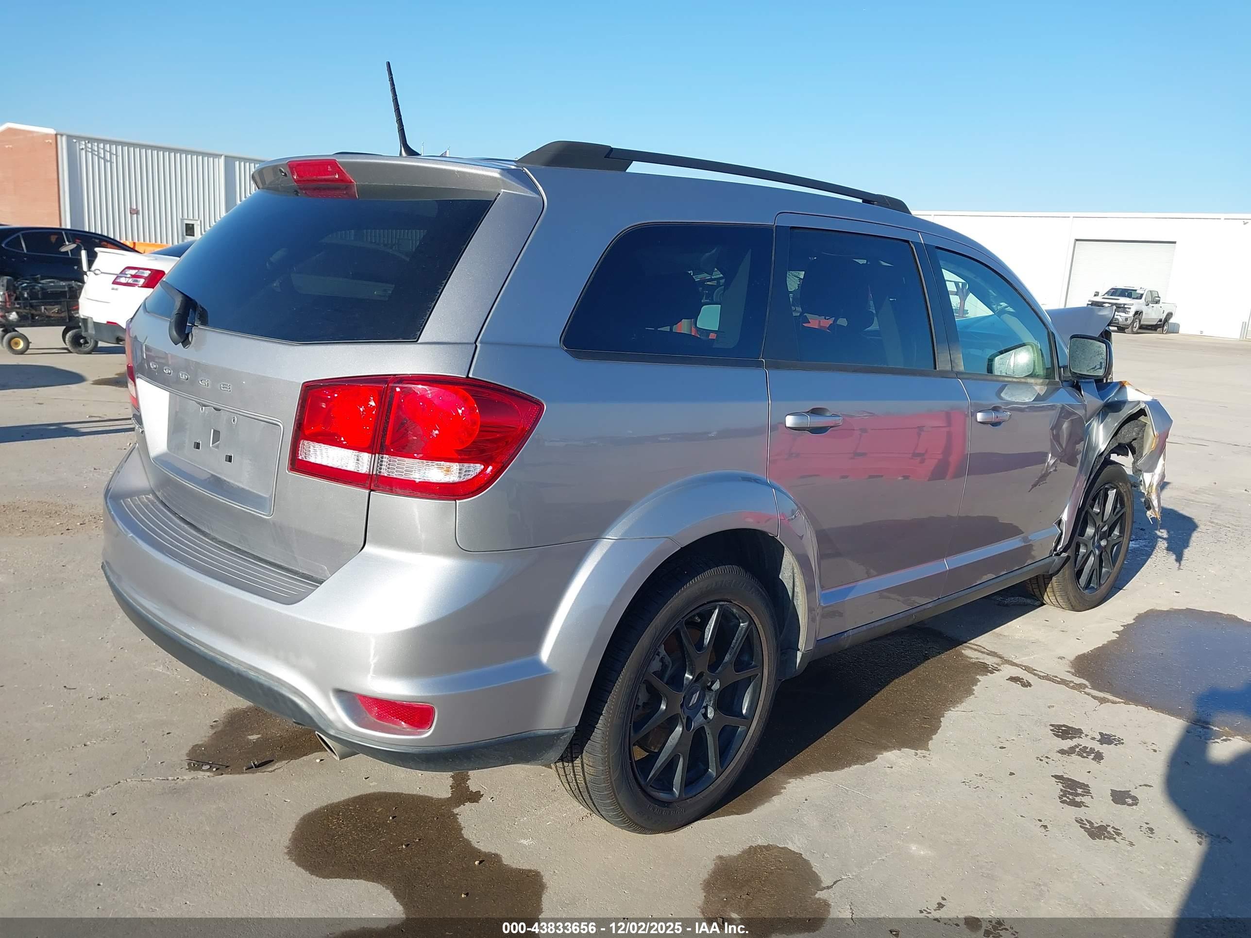 DODGE JOURNEY image 4