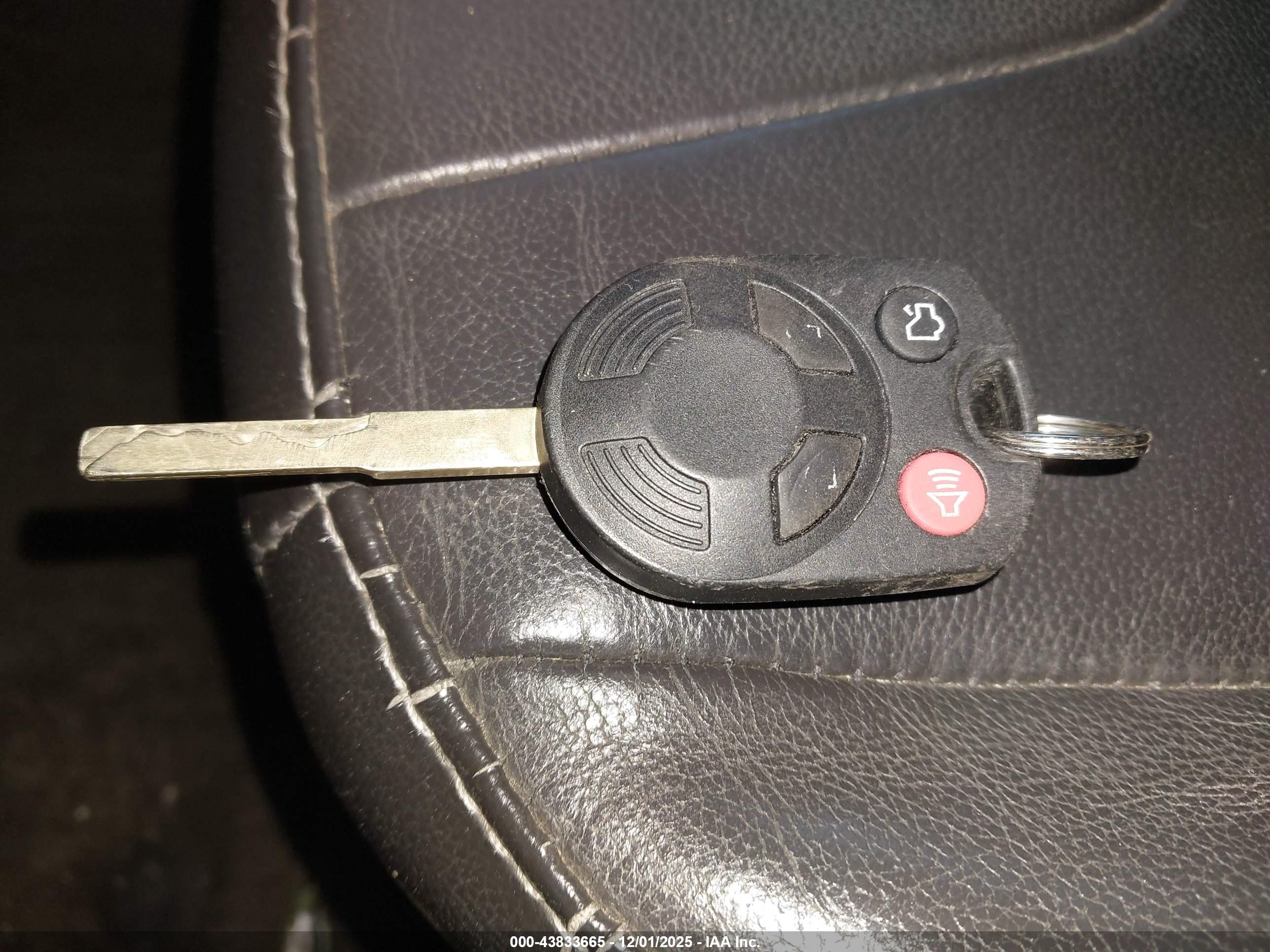 FORD FOCUS image 11