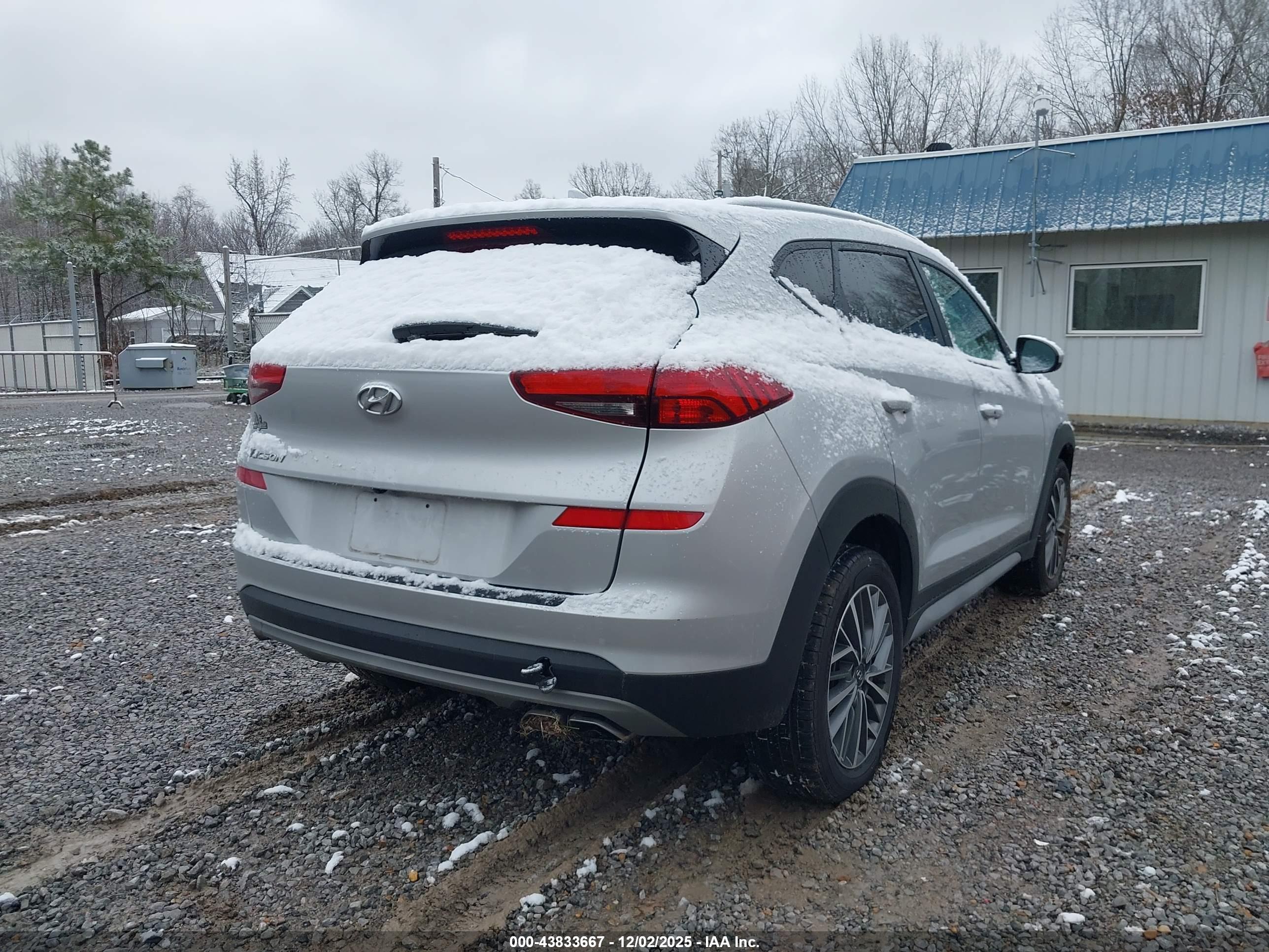 HYUNDAI TUCSON image 4