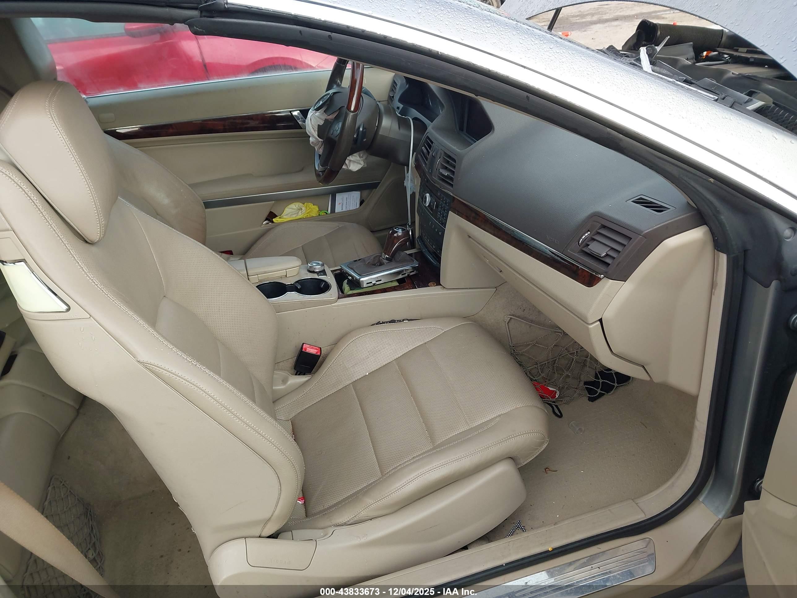 MERCEDES-BENZ E image 5