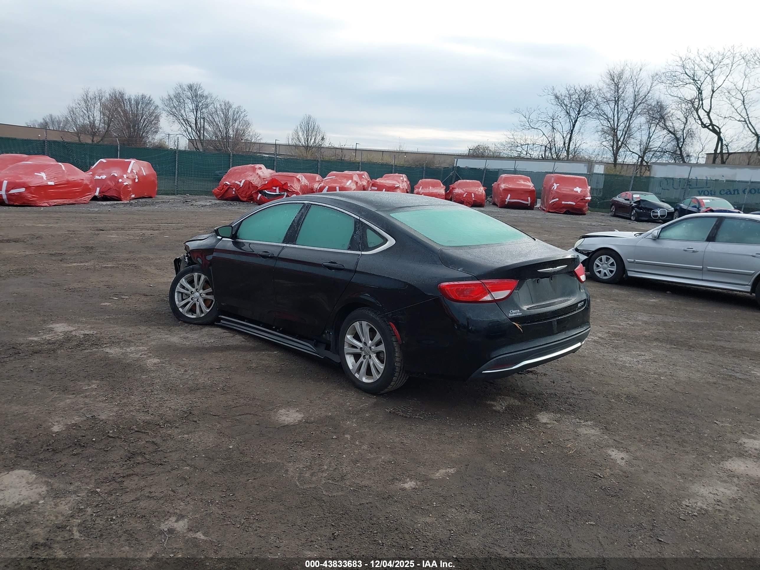 CHRYSLER 200 image 3
