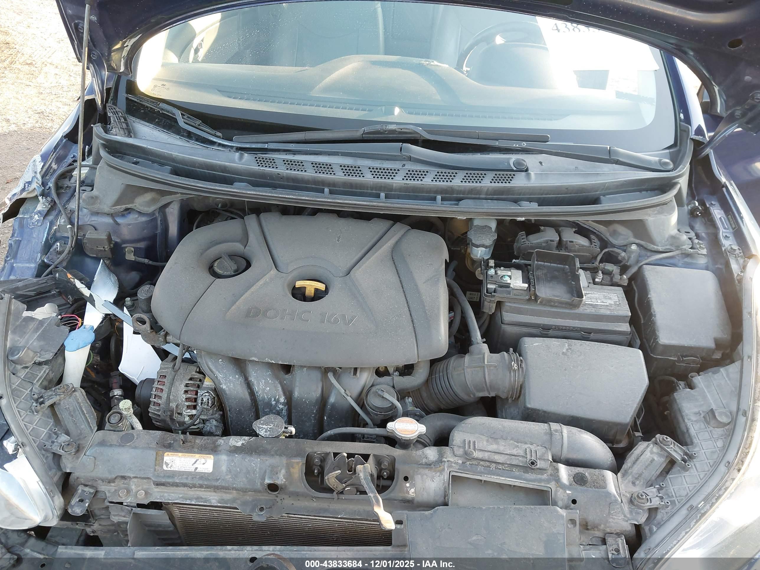 HYUNDAI ELANTRA image 10