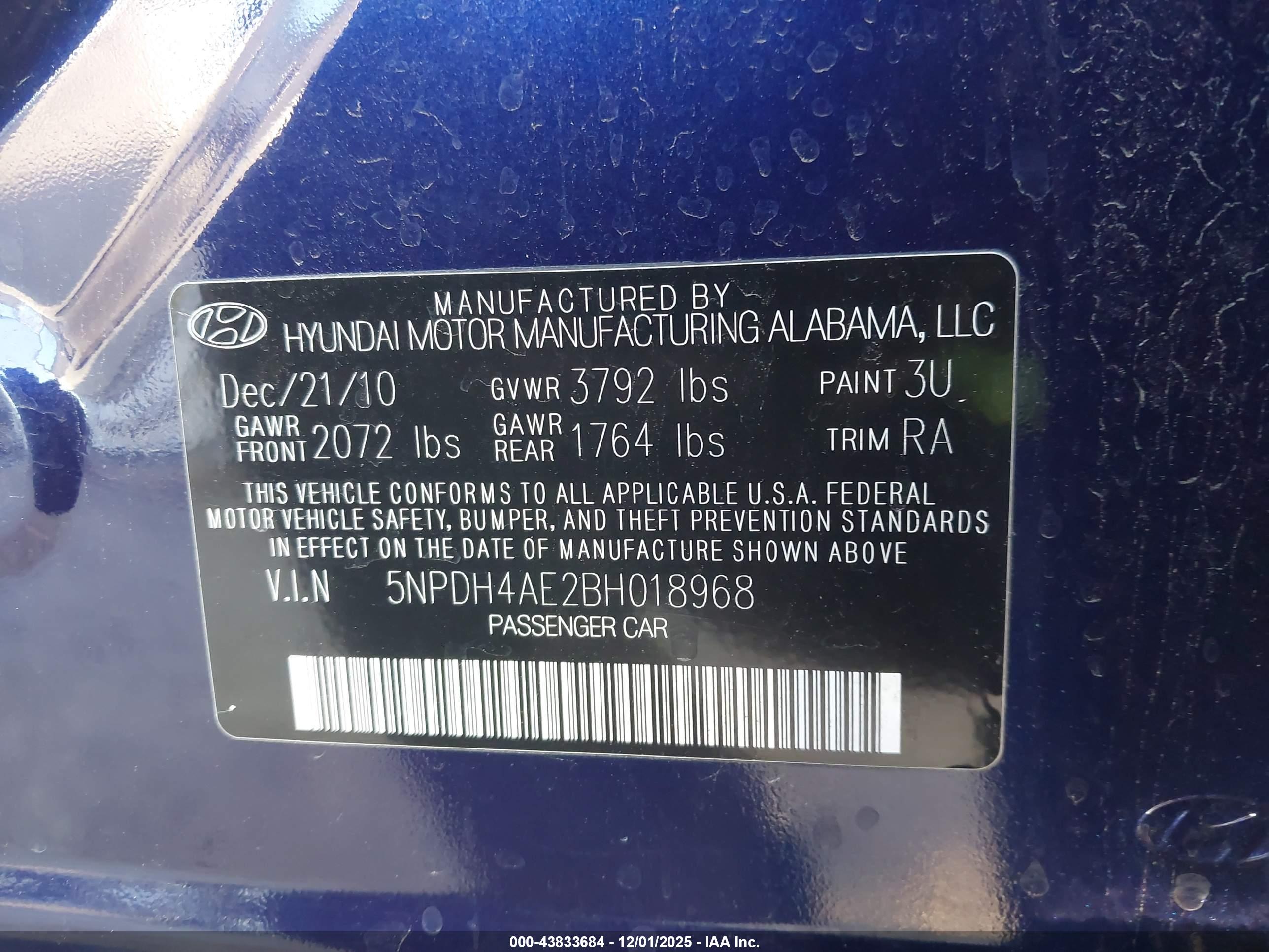 HYUNDAI ELANTRA image 9