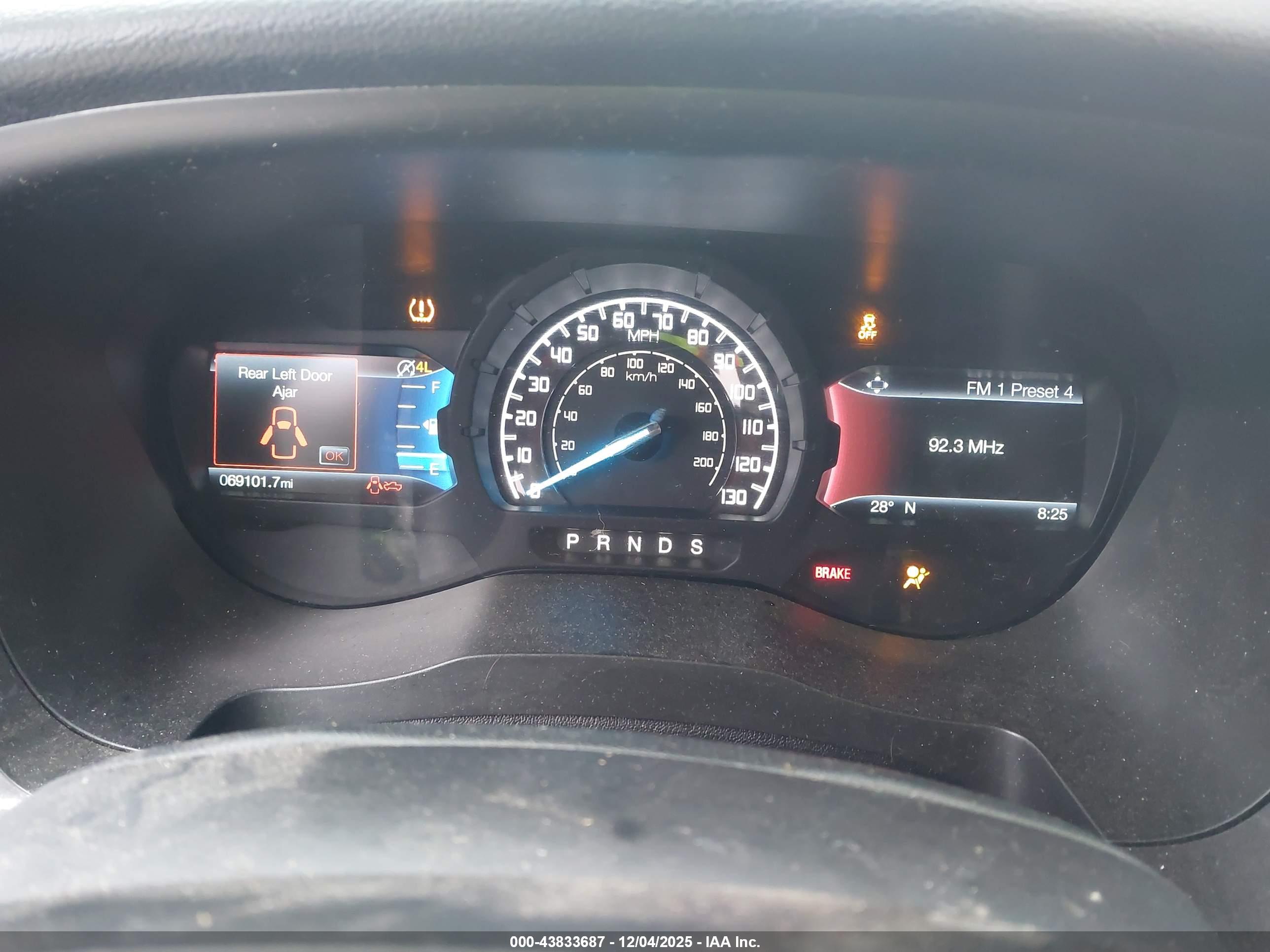 FORD RANGER image 7