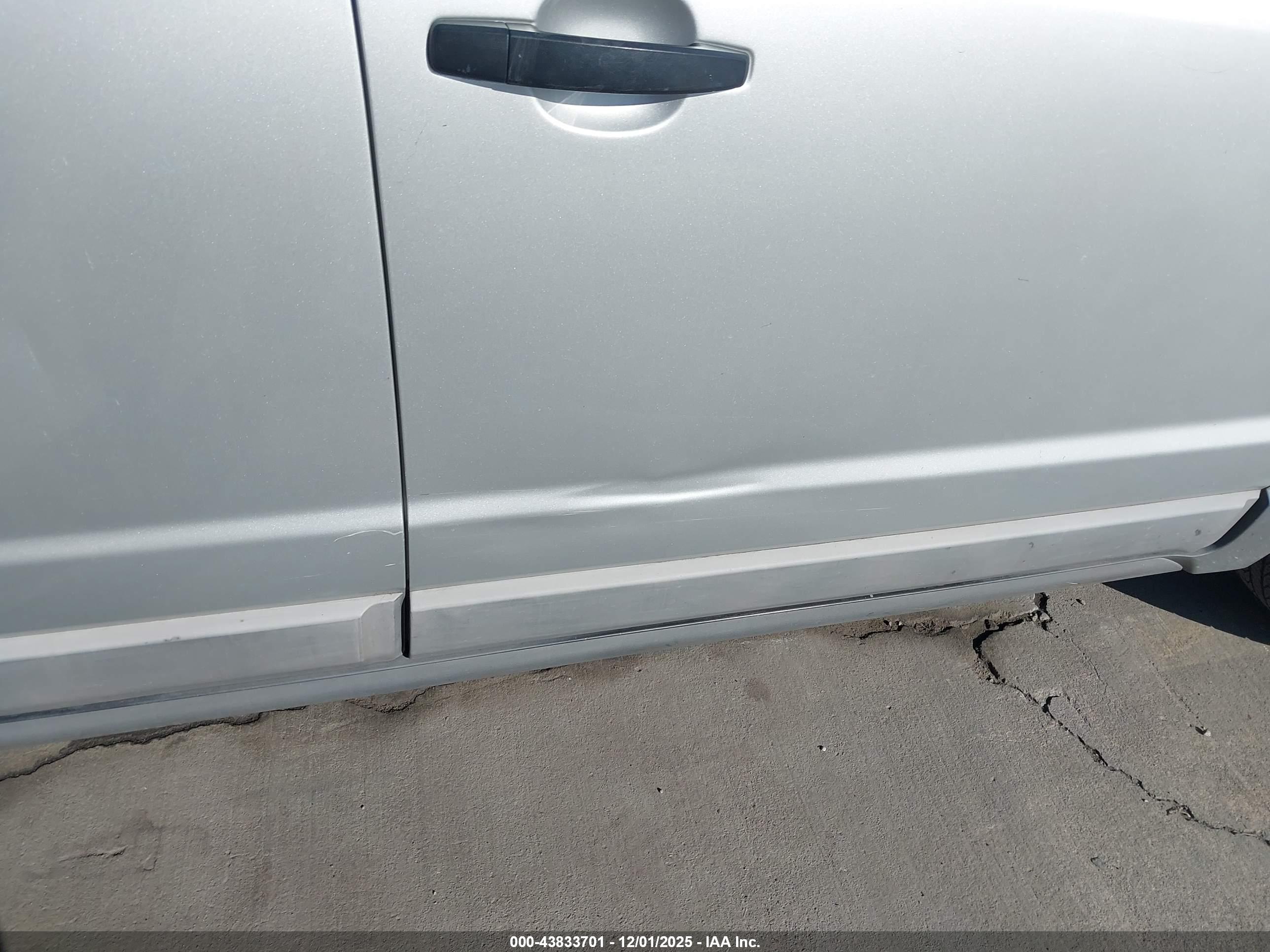 CHEVROLET CAPTIVA image 6