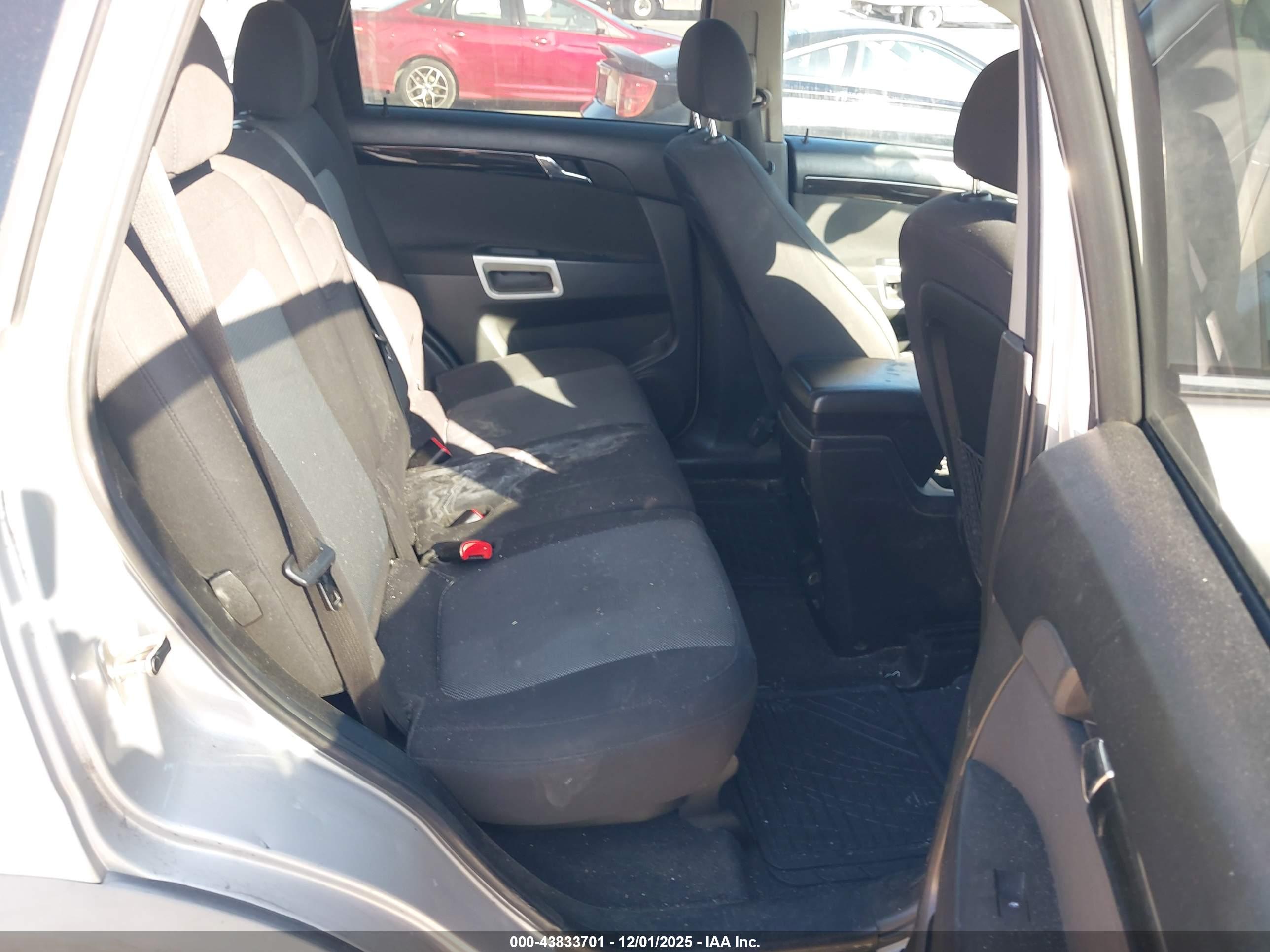 CHEVROLET CAPTIVA image 8