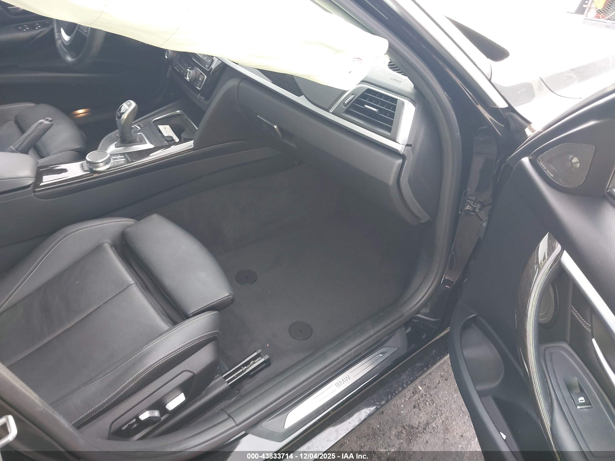 BMW 340I image 5