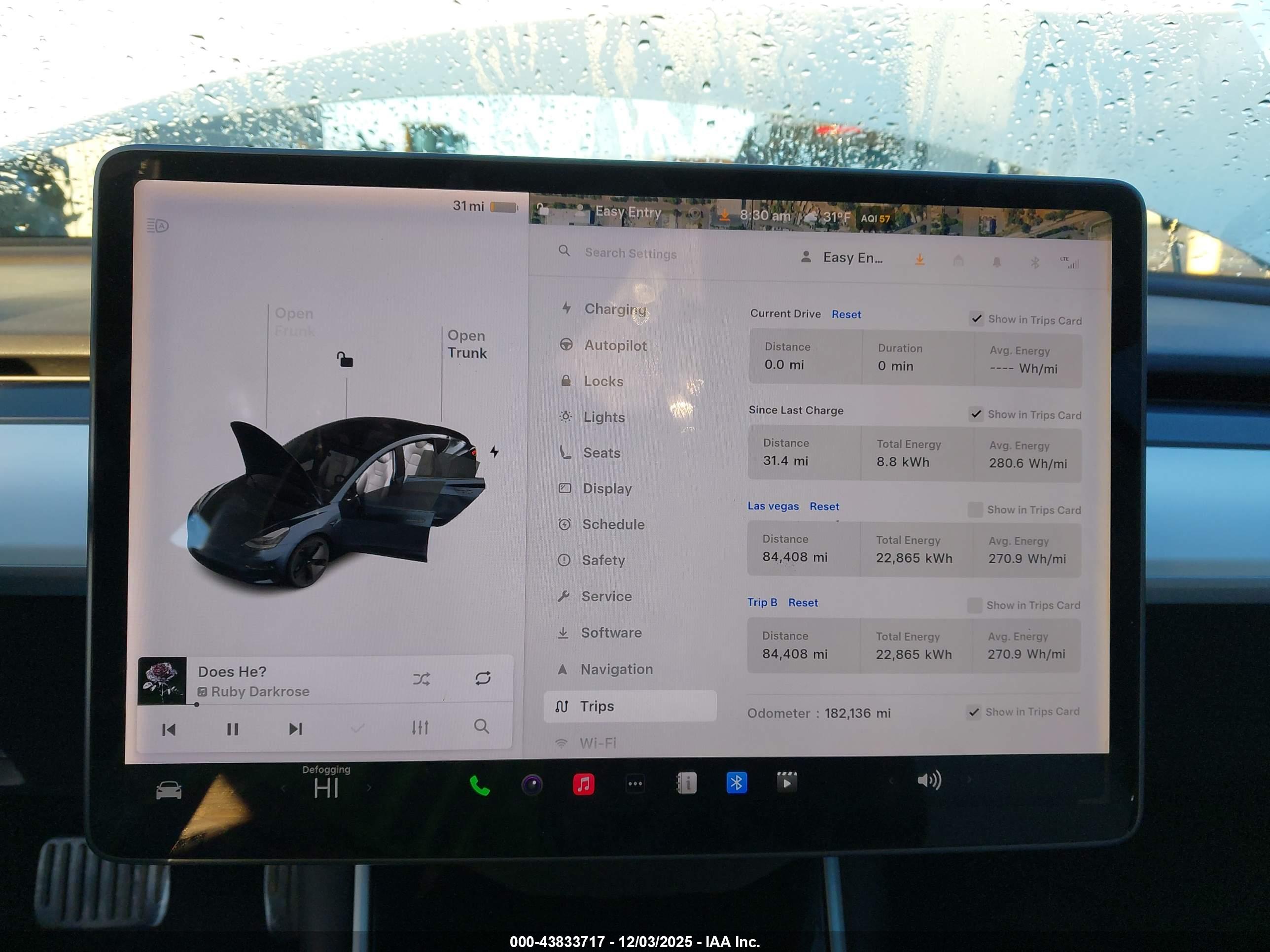 TESLA MODEL image 7